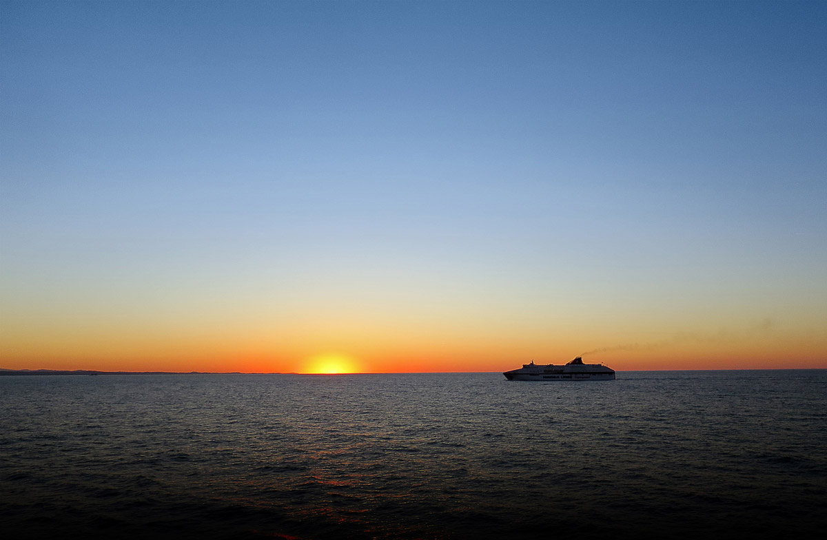 East to the east ... ... where the sun rises ...