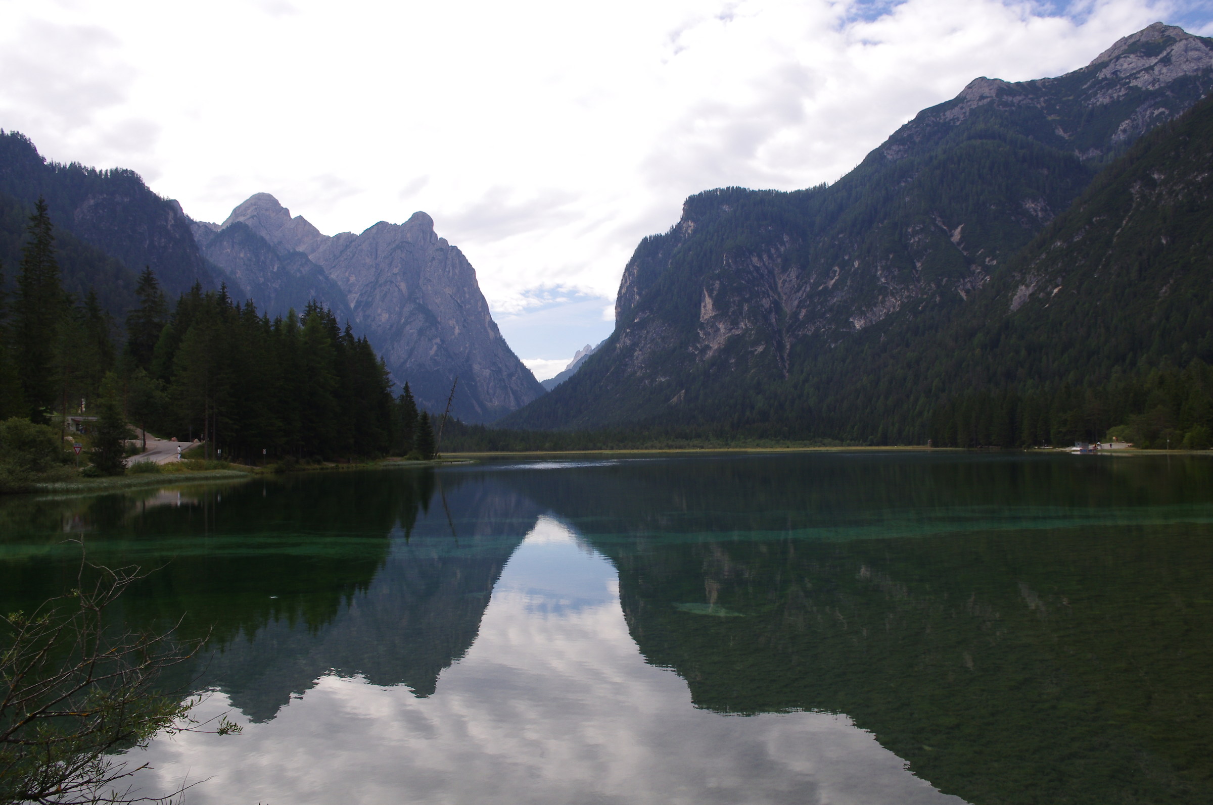 Riflessi... (lago di Dobbiaco)