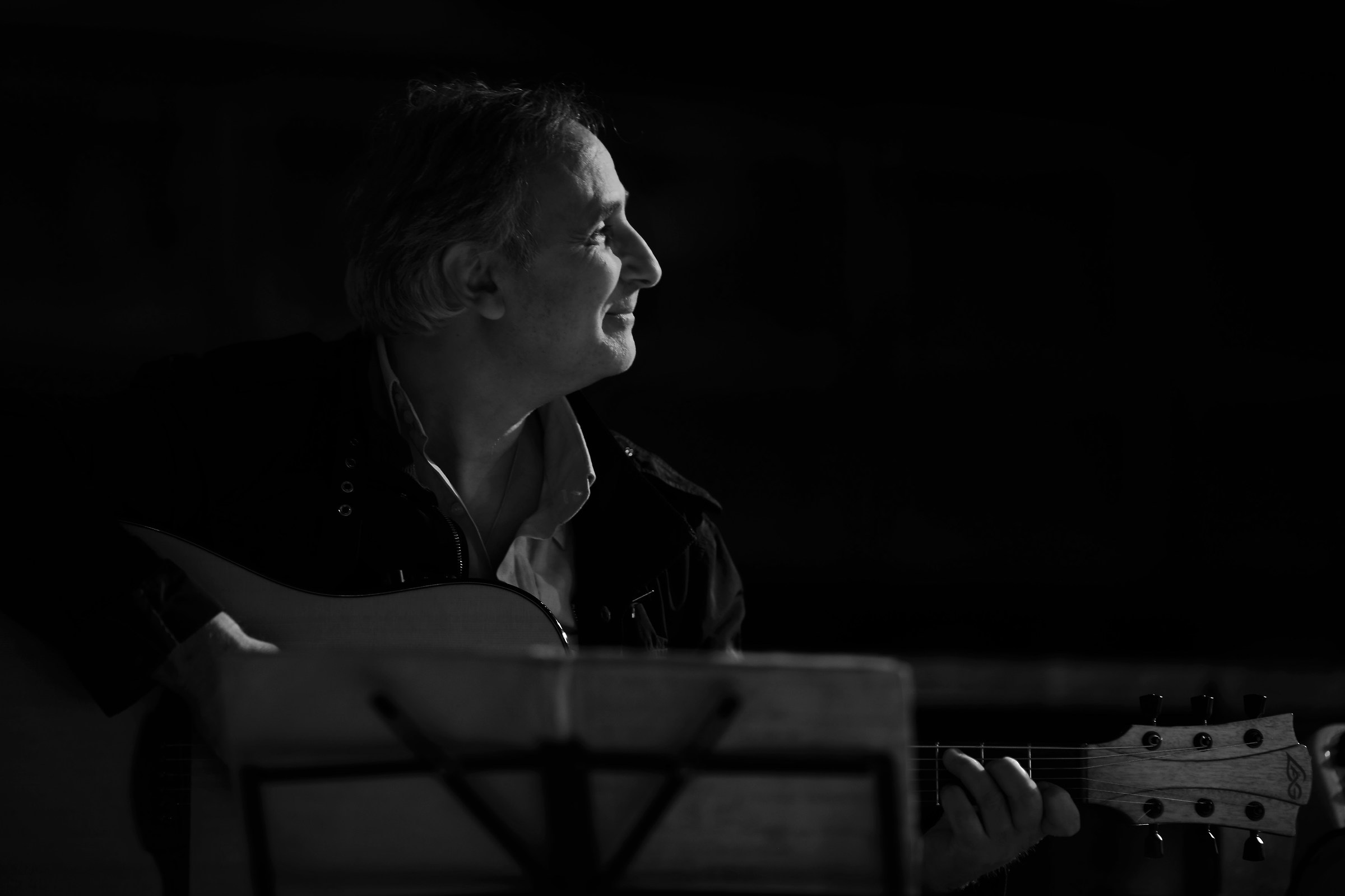 Paese delle mille danze chitarra