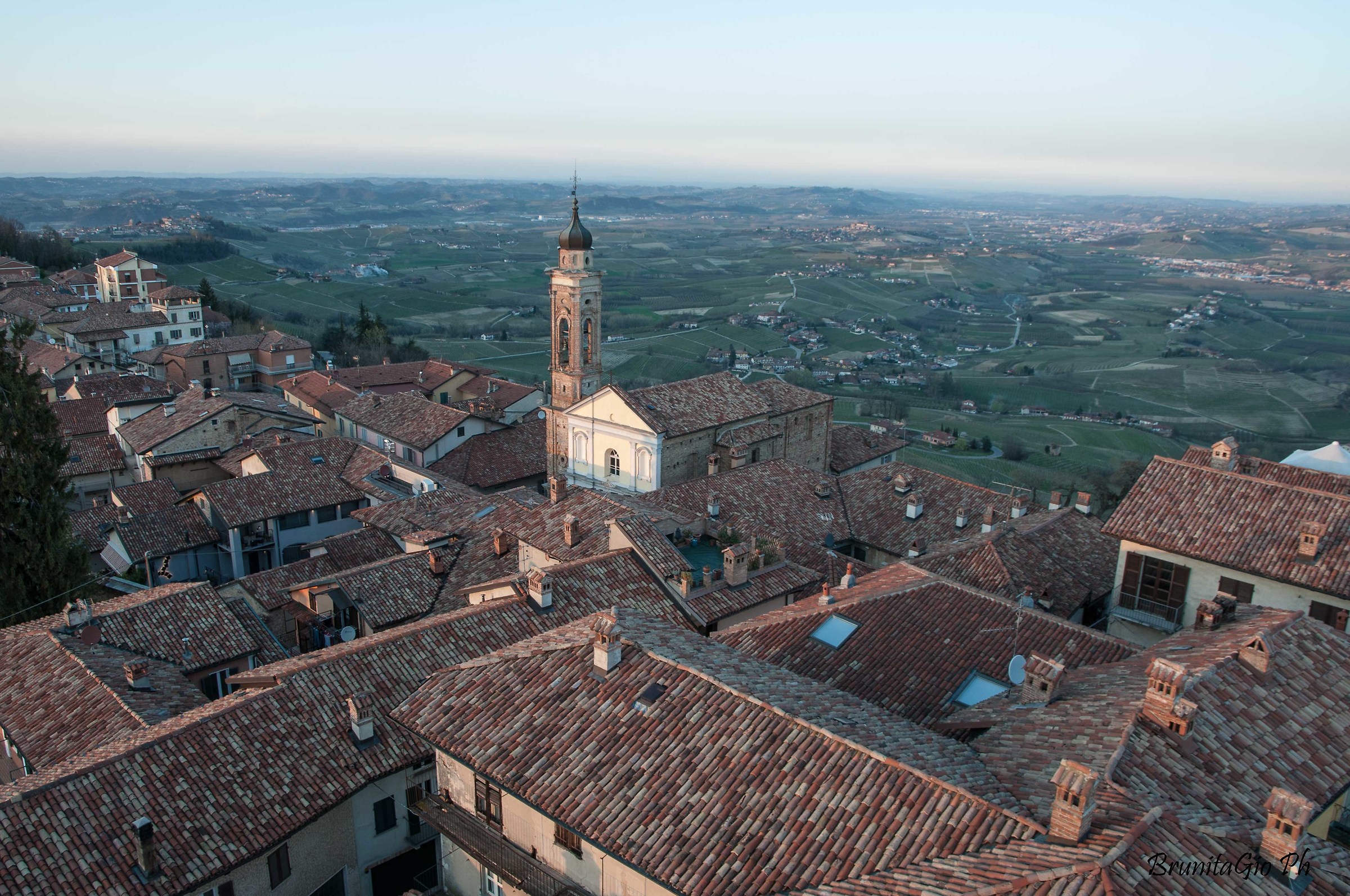 The roofs in La Morra