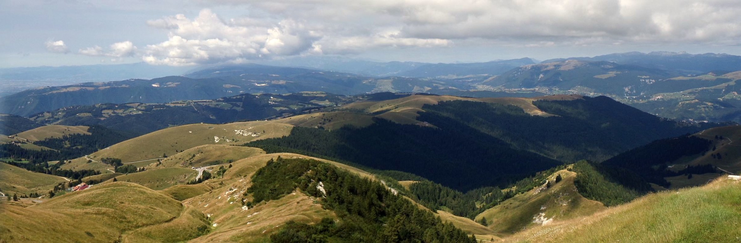 Sguardo verso l'Altopiano di Asiago