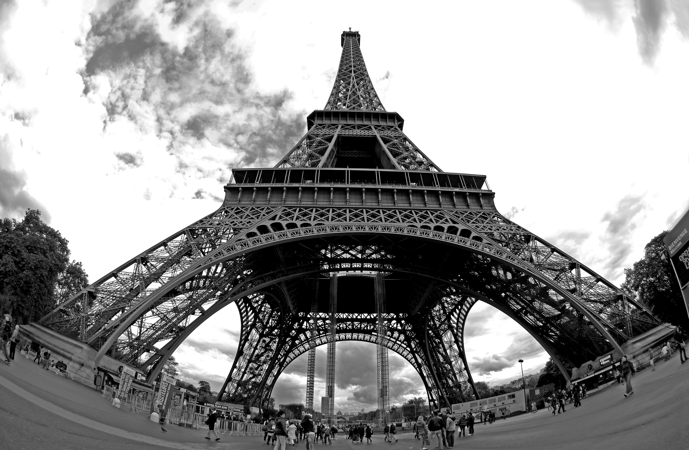 Eiffel_b tour / n