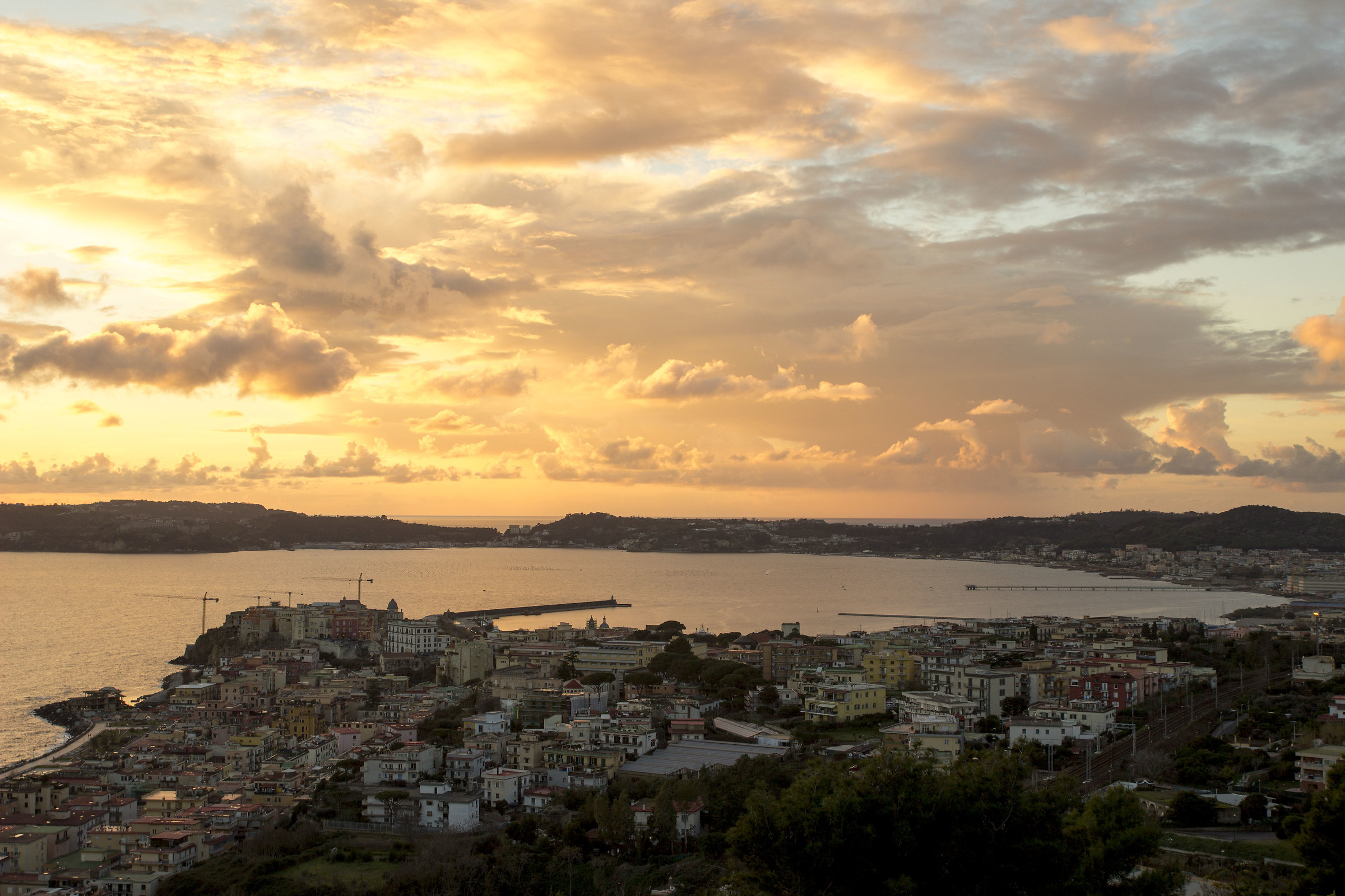 Pozzuoli, vista dall'accademia aereonautica 9