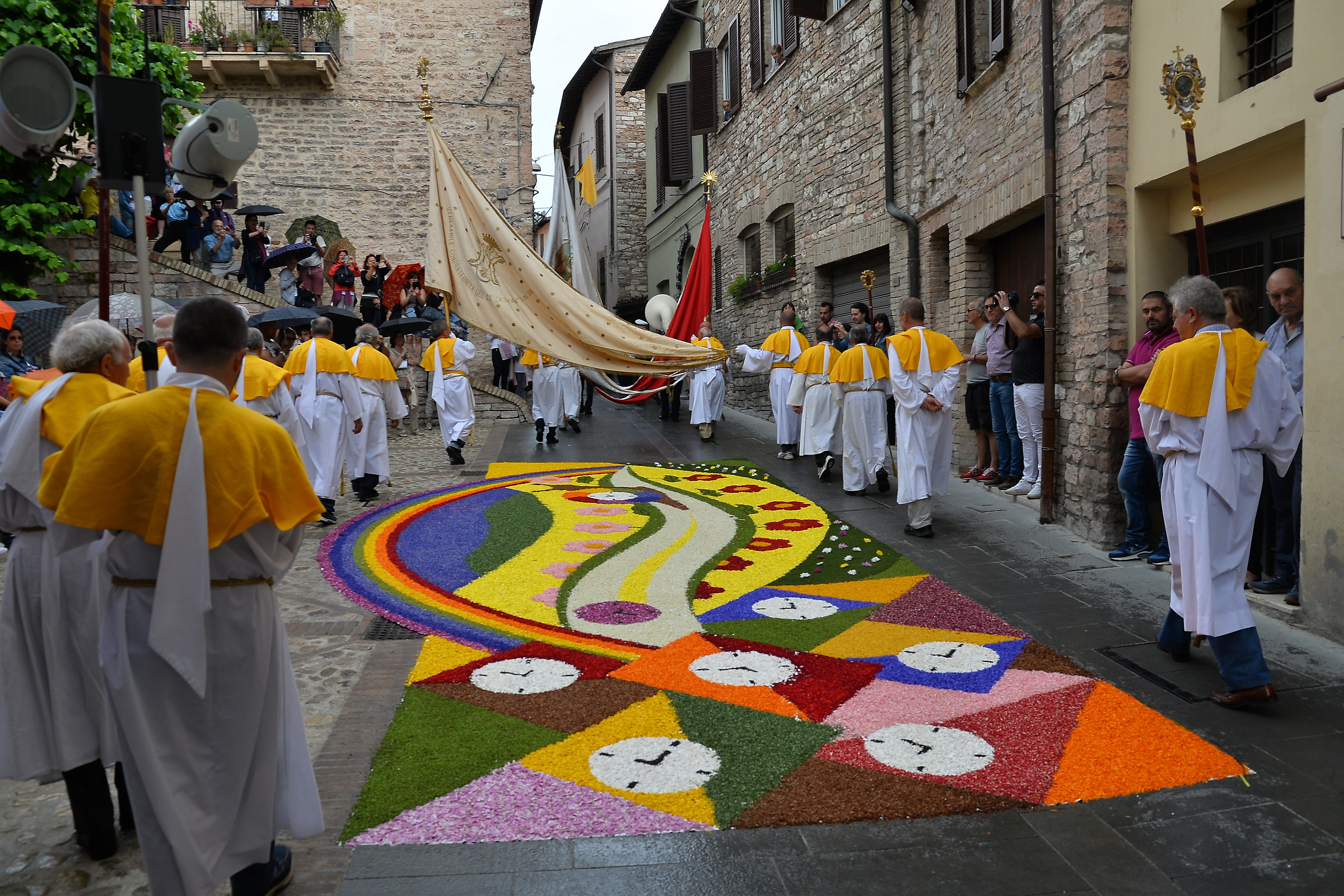 passa la processione