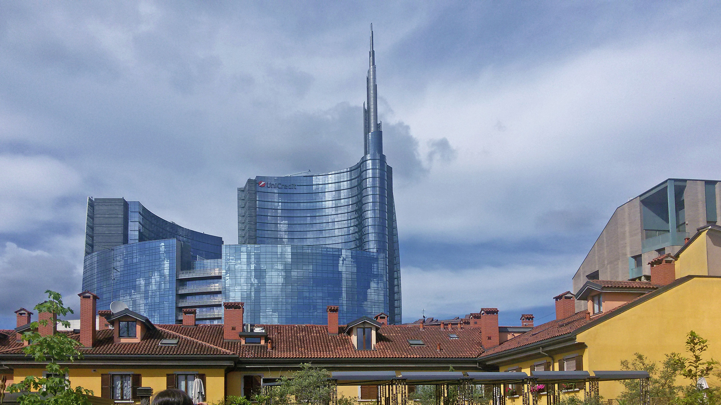 dai tetti di corso como