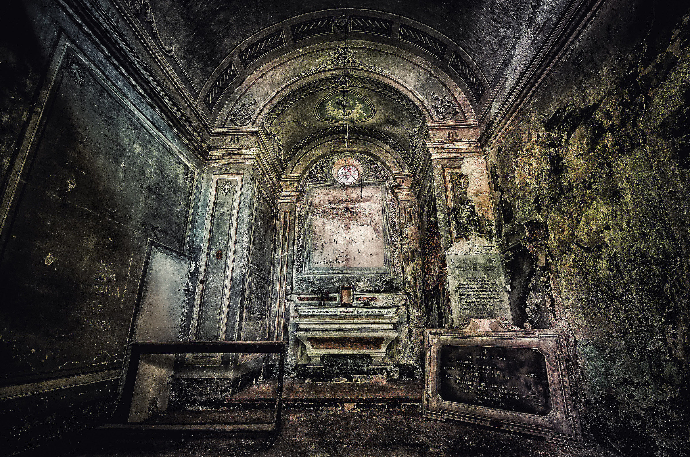 Cappella funeraria Castello L...atmosfera intensa