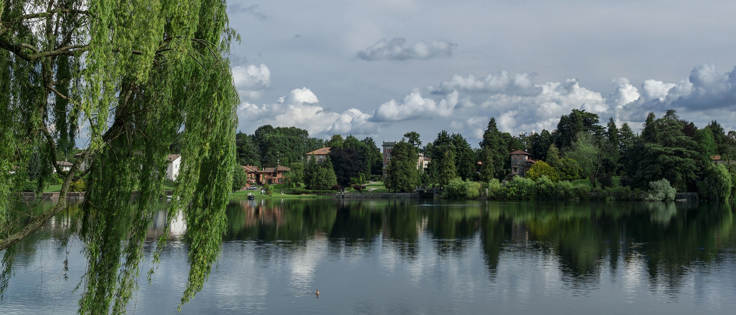 Piedmont side view of Ticino from Sesto Calende 1