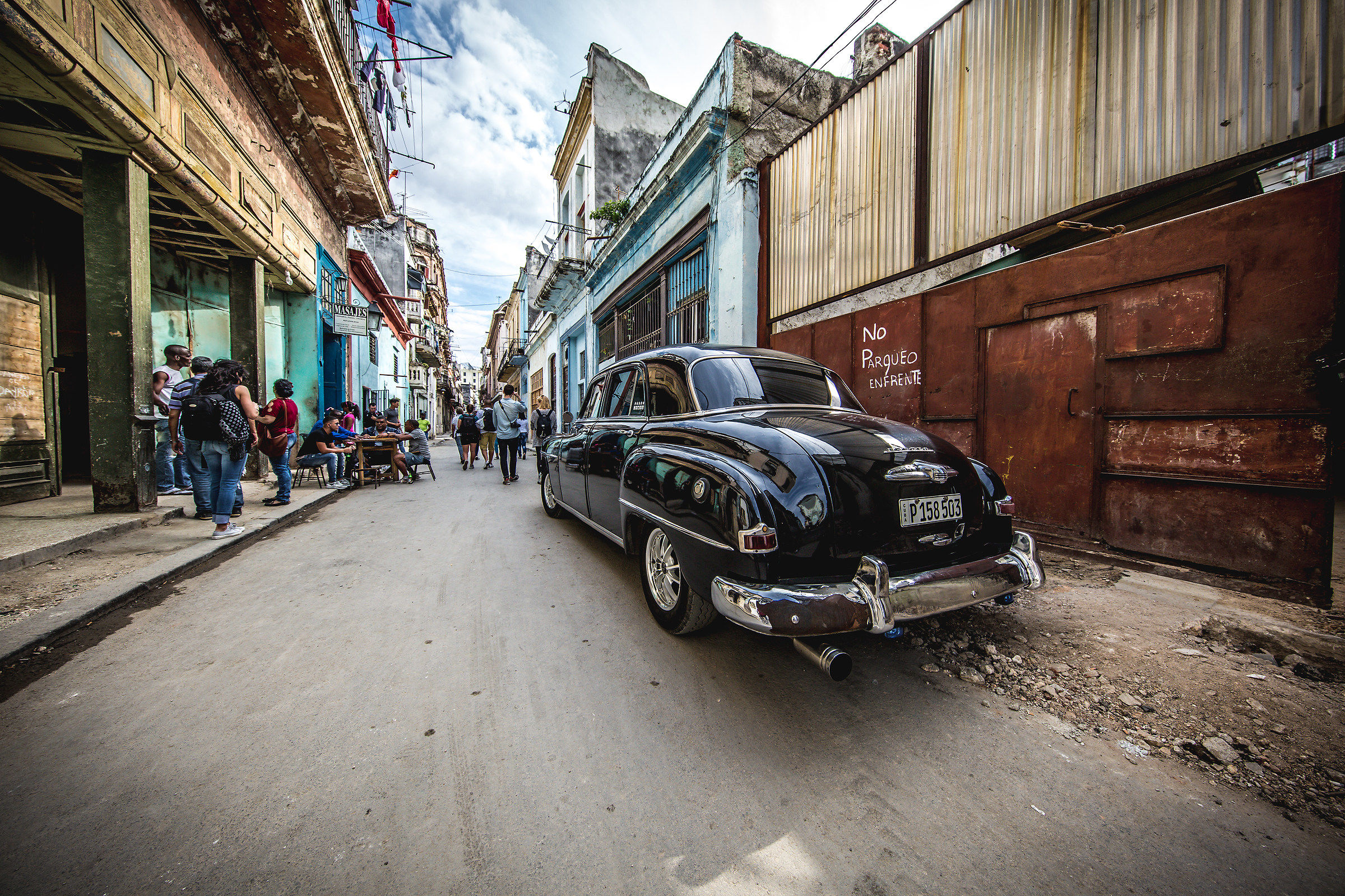 La Habana ...non parcheggiare di fronte..infatti