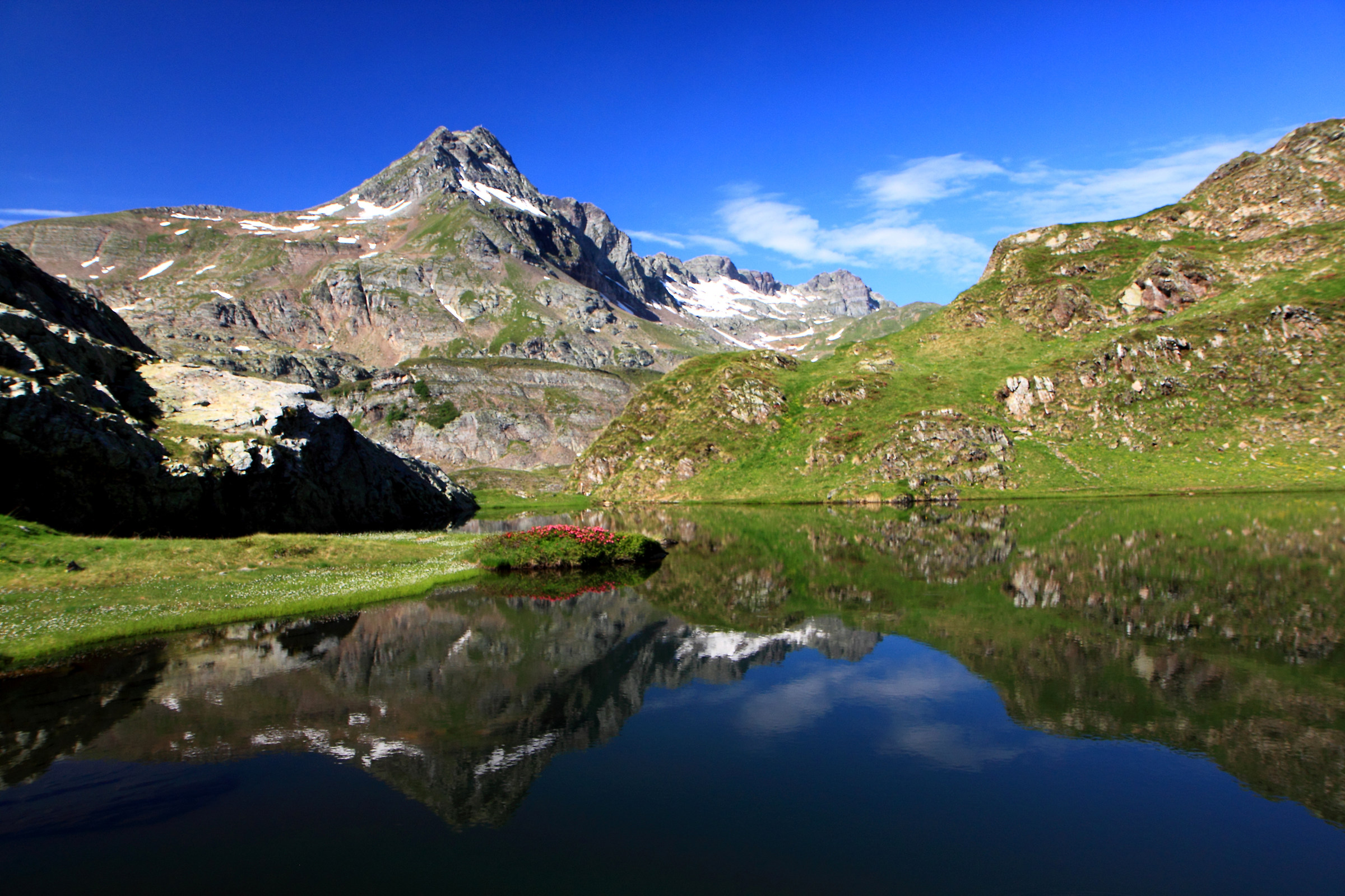 Pradella on the mirror