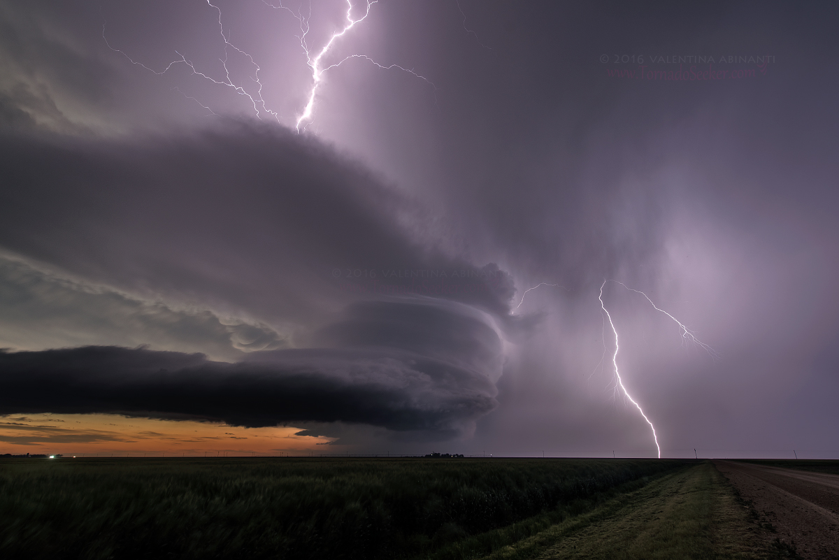 Supercell and lightning in Kansas