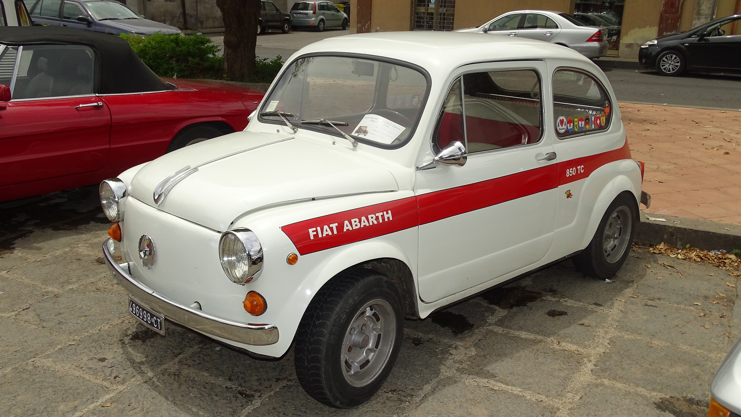 Fiat 850 Abarth front