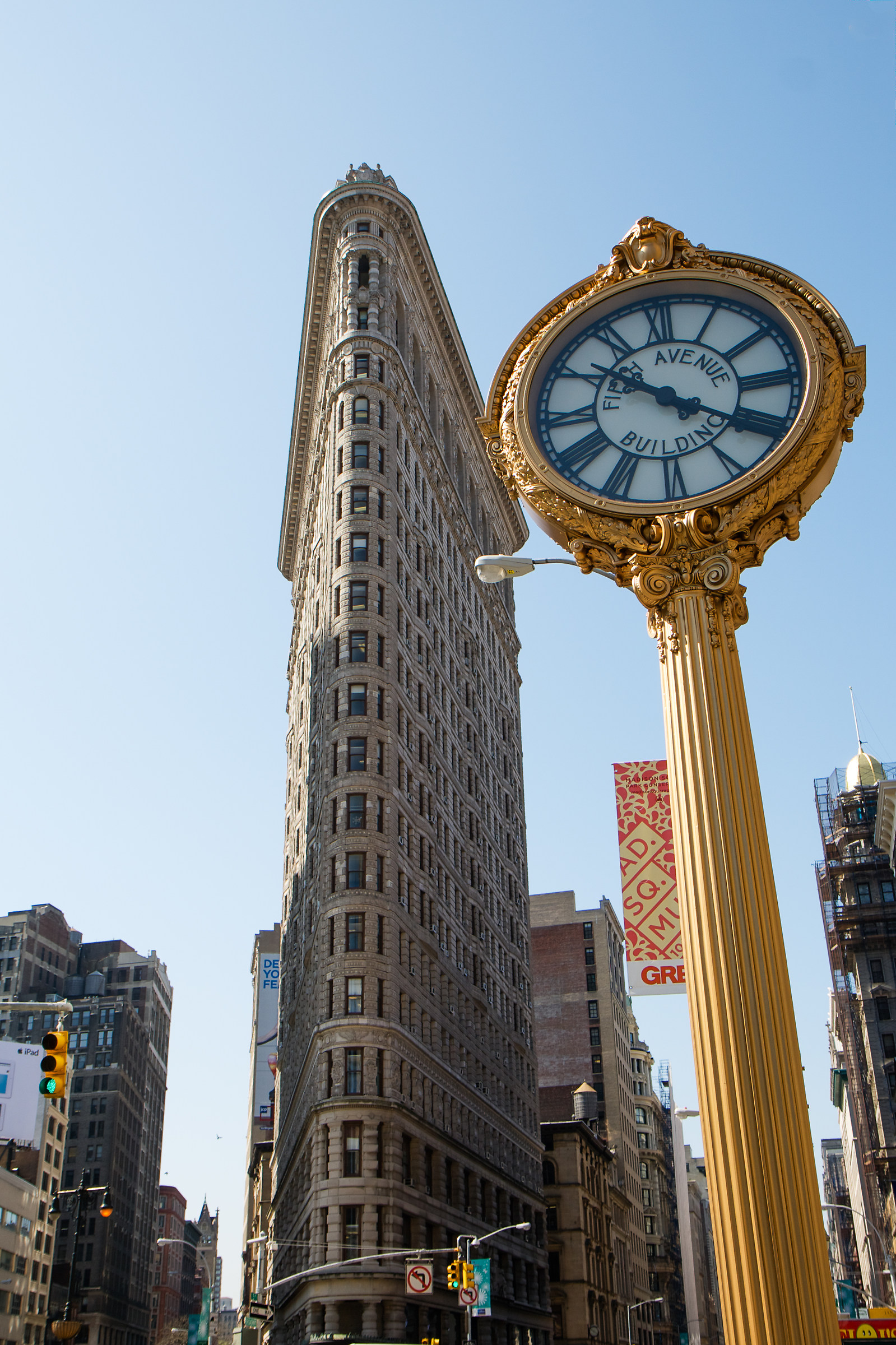 Flat iron building