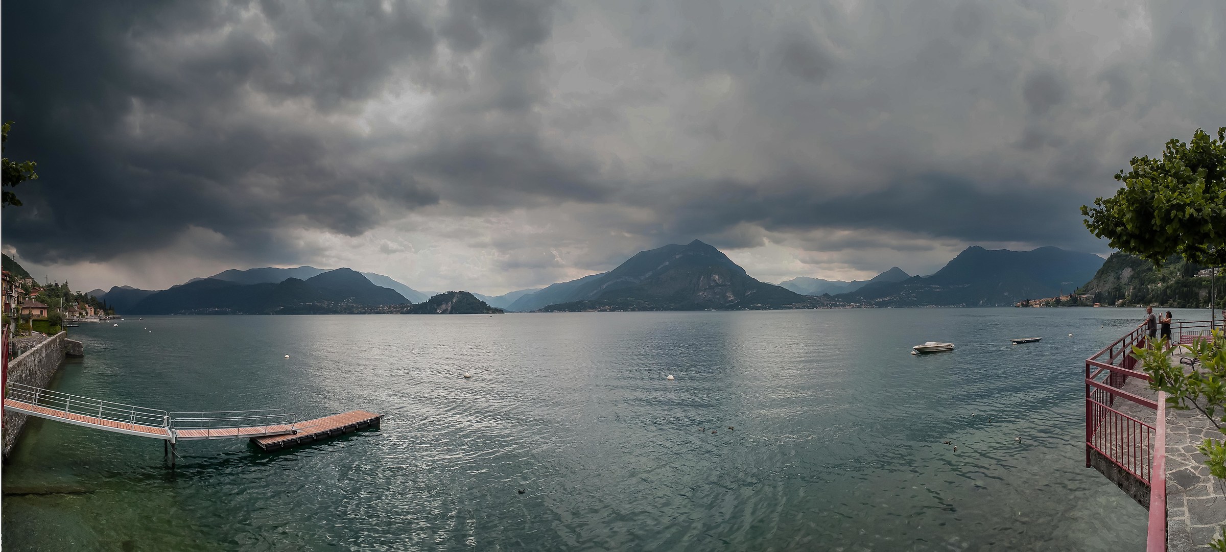 arriva il temporale --lago di como