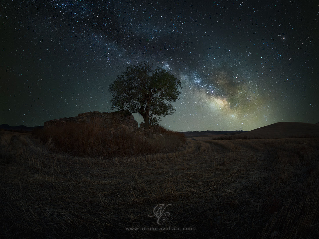 "Alba" galactic in the Sicilian countryside
