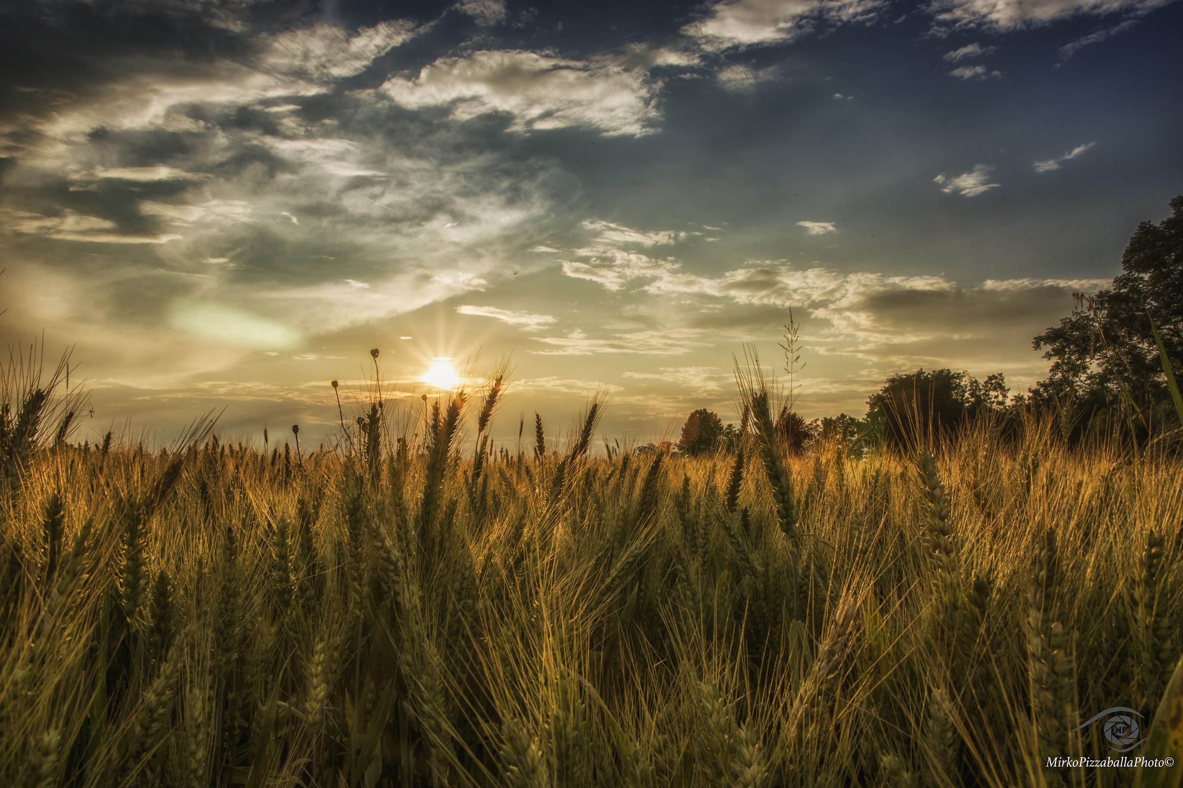 favola tramonto magico