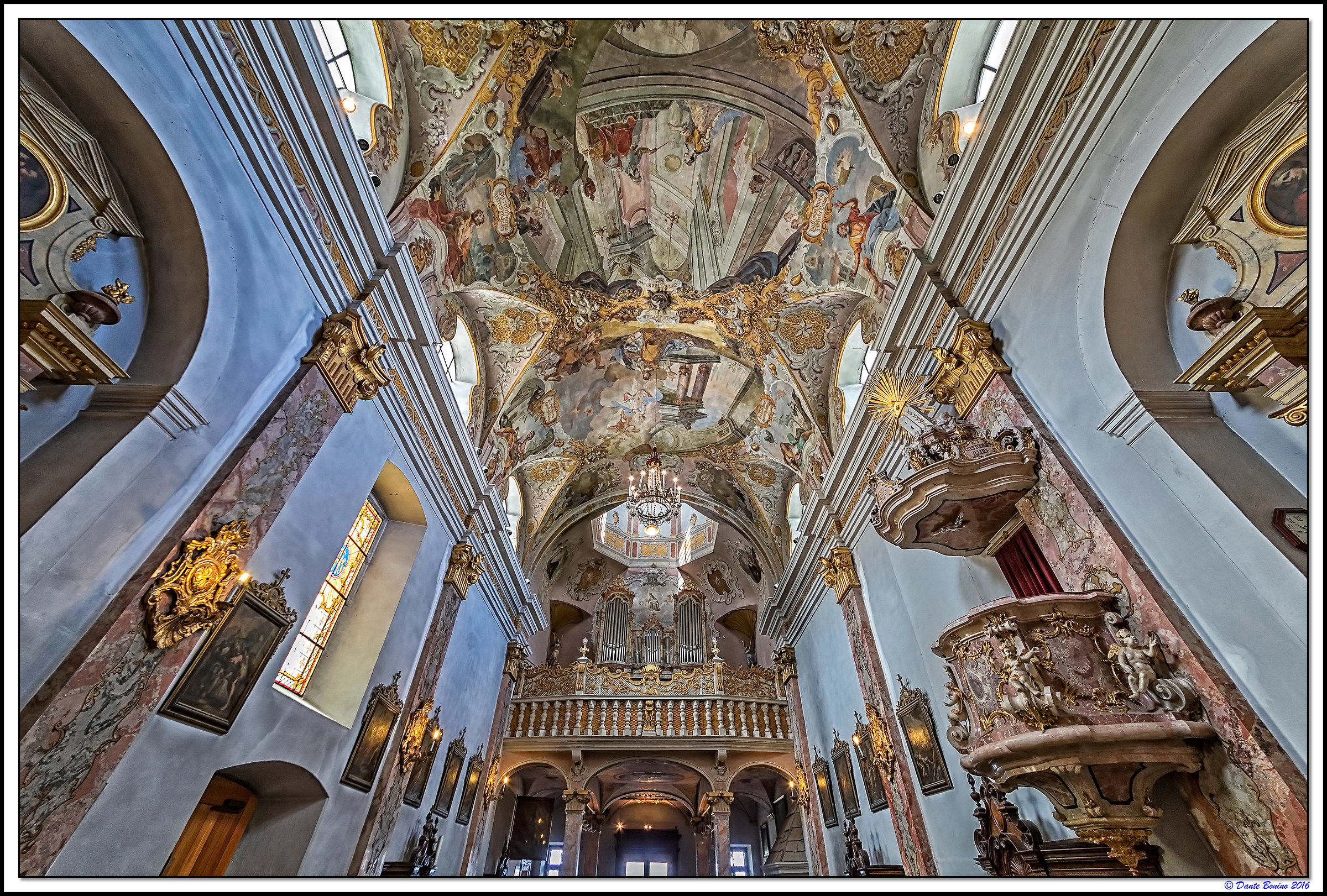 Sanctuary of the Madonna of Pietralba: Interno3