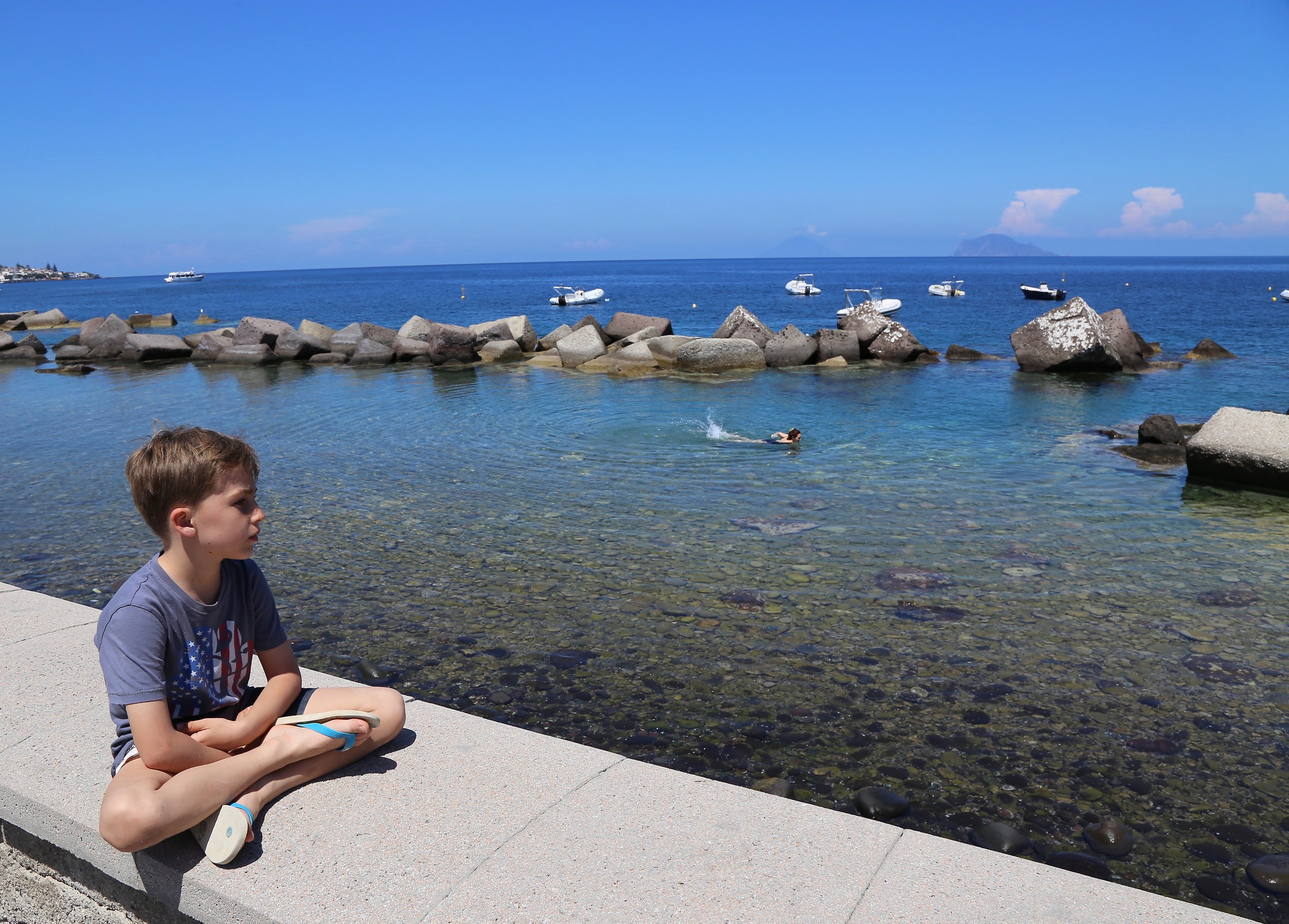 The look towards the horizon