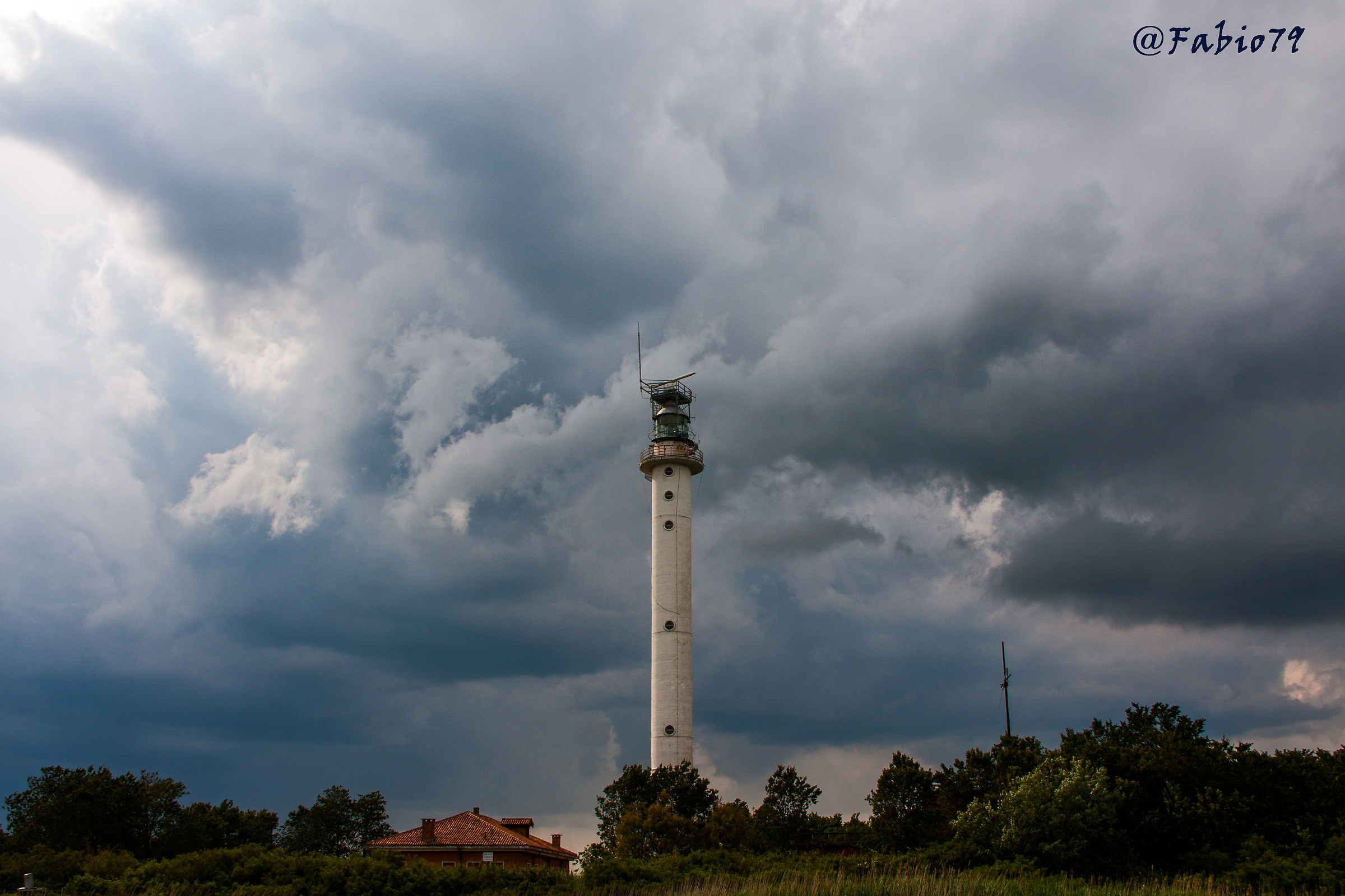 Il faro di Pila