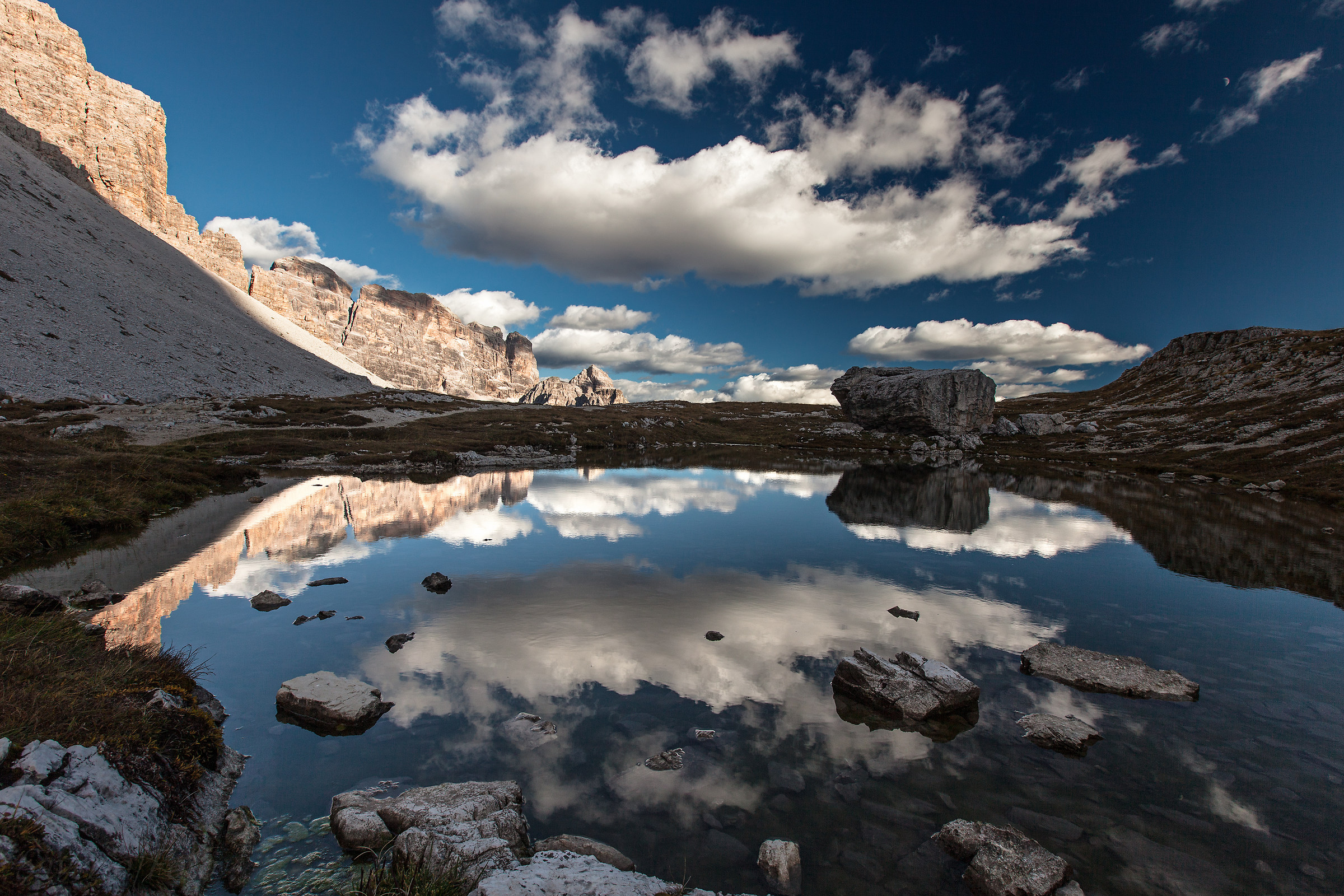 Dolomite reflections