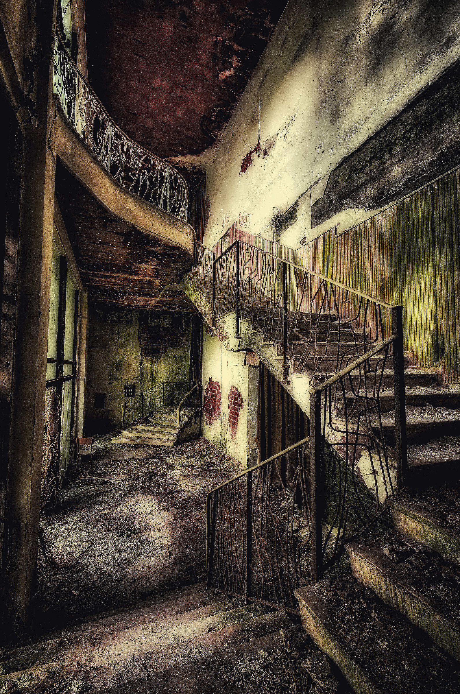 La scala dell'Audtorium abbandonato....