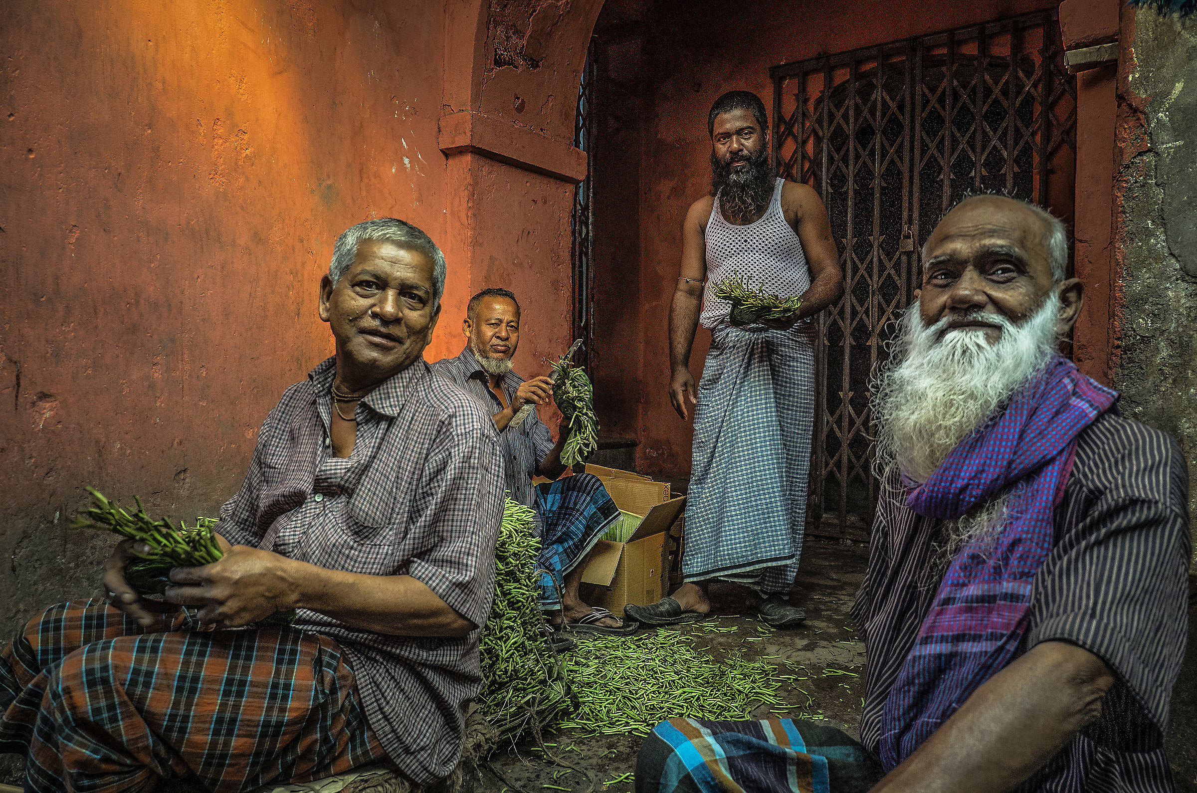 fruit market in Old Dhaka