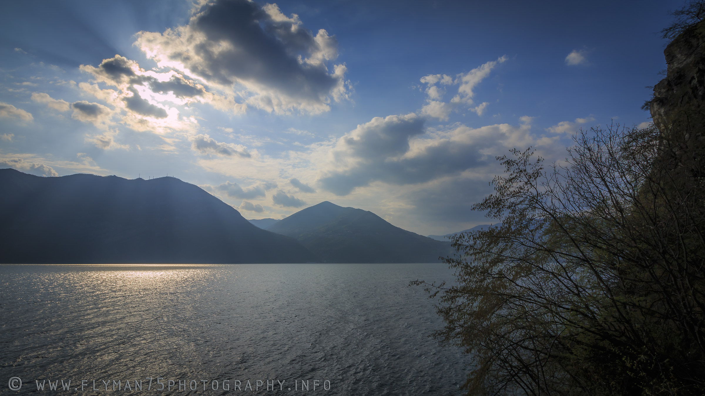 Lago d 'Iseo (Brescia) - view from the cycle path