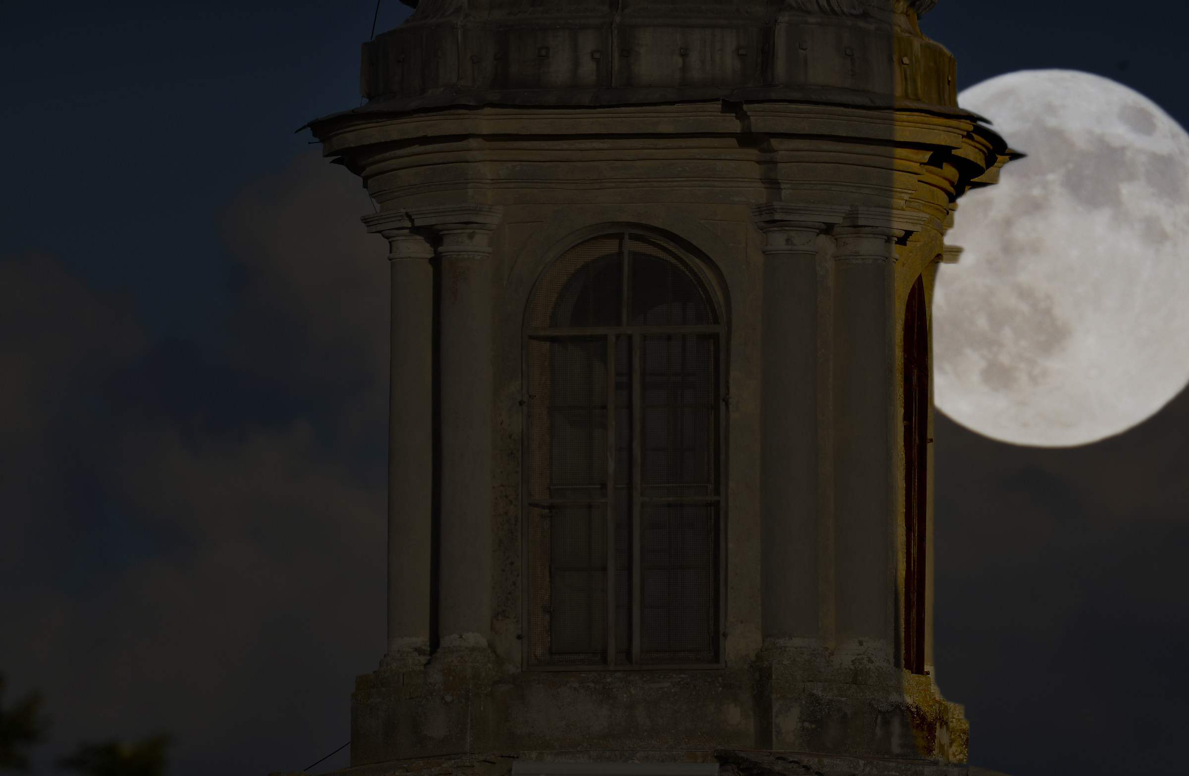 La luna.... ed il campanile