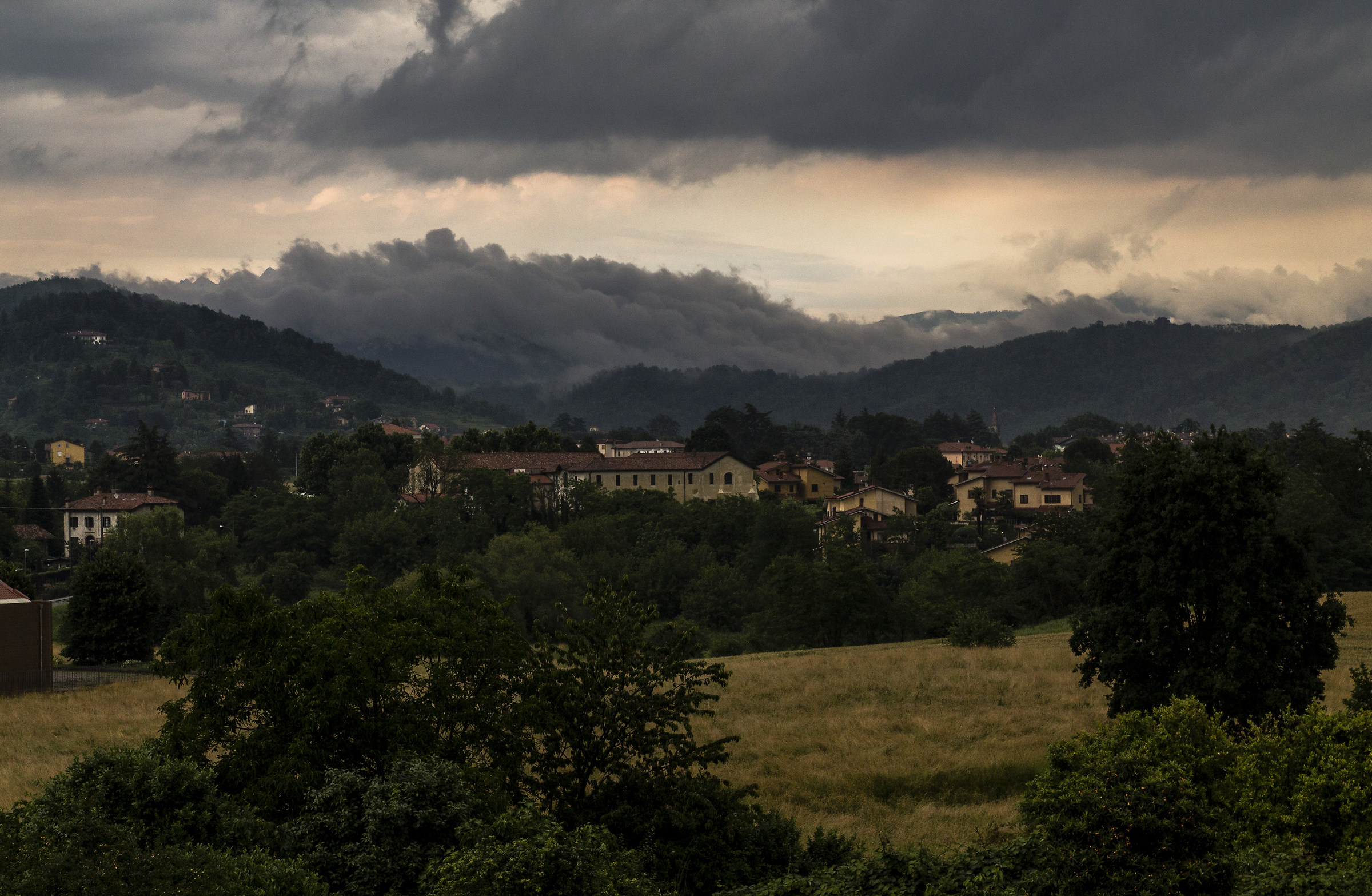 black clouds threaten Resegone
