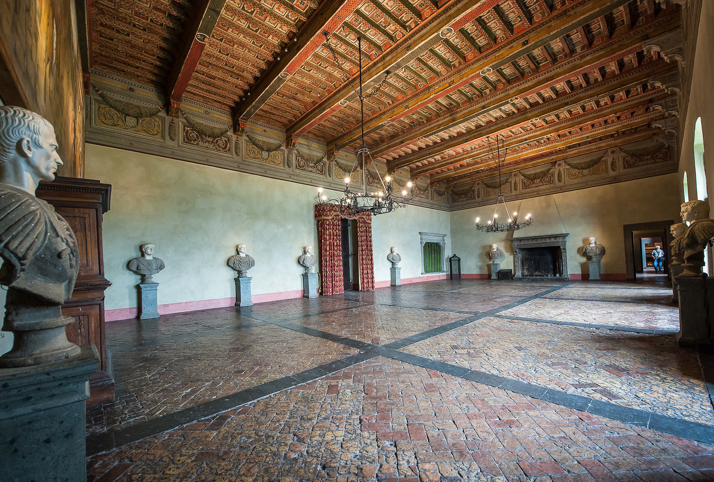 Bracciano (Rm)-Sala dei Cesari, Castello Odescalchi