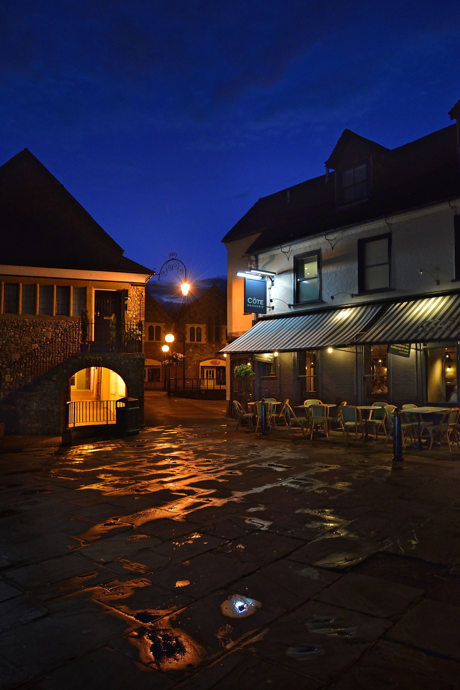 The Restaurant in the Square
