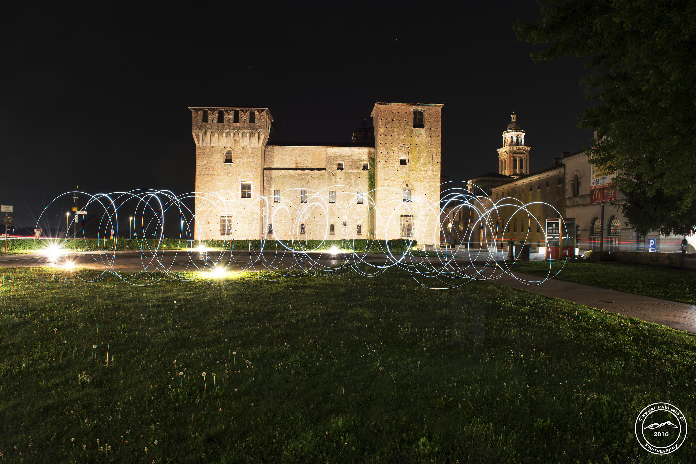 Let's dance with a light ...