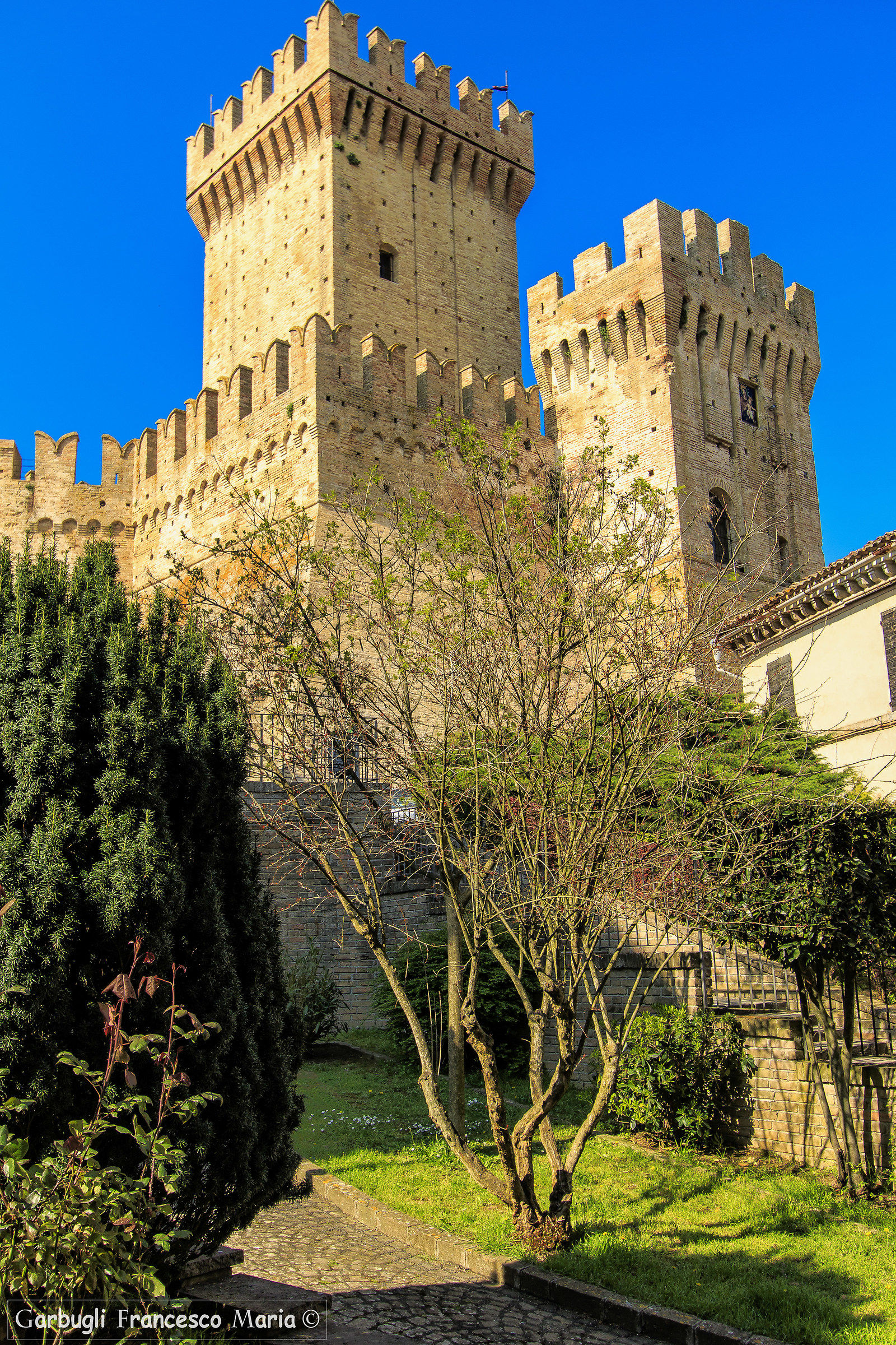 of Ofagna Castle (an)