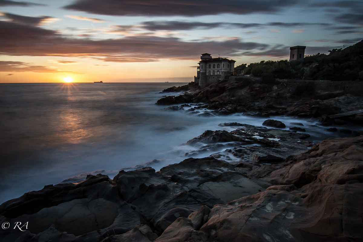 New Sunset Castel mug