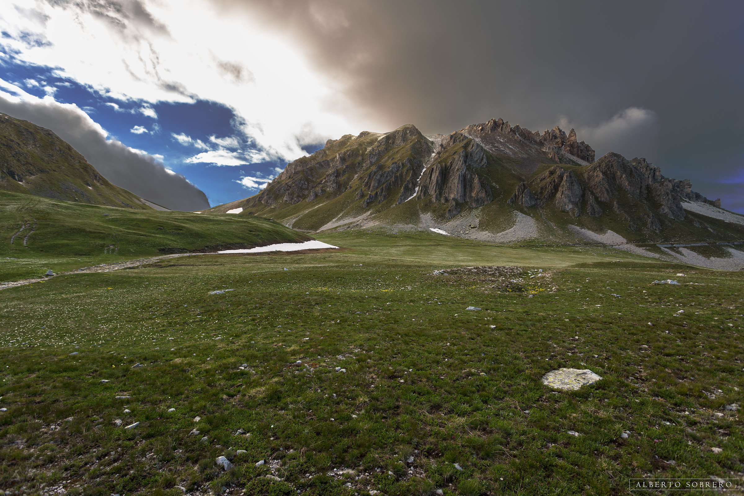 threatening clouds on Big Beak (Stura Valley)