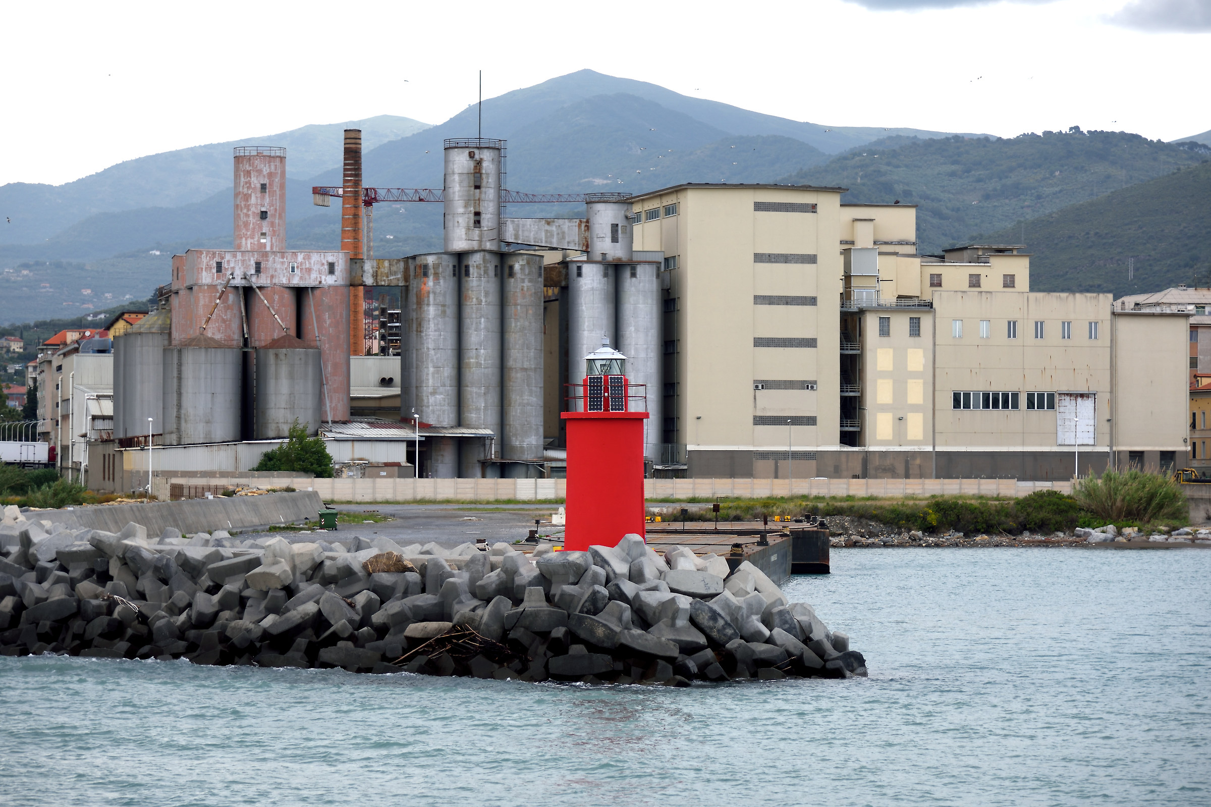 attention to the lighthouse! fresh paint!