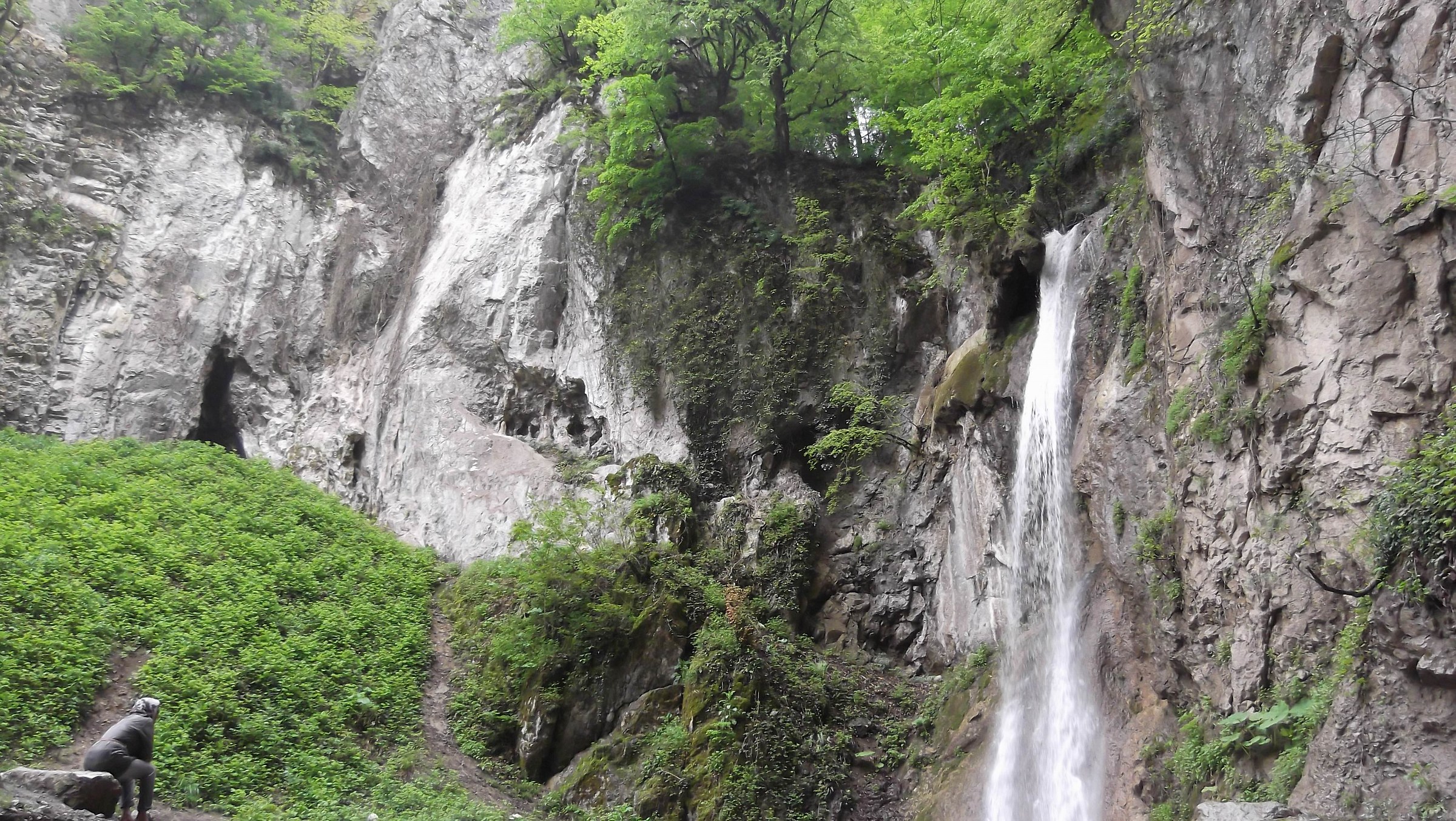 Ziarat waterfall