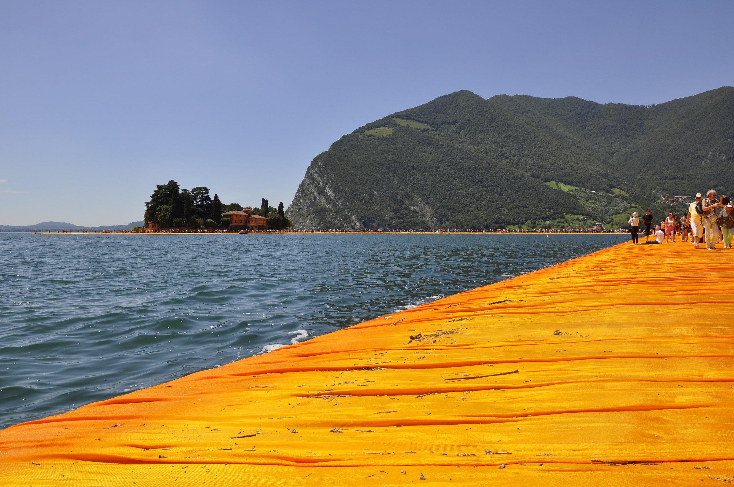 The Floating Piers