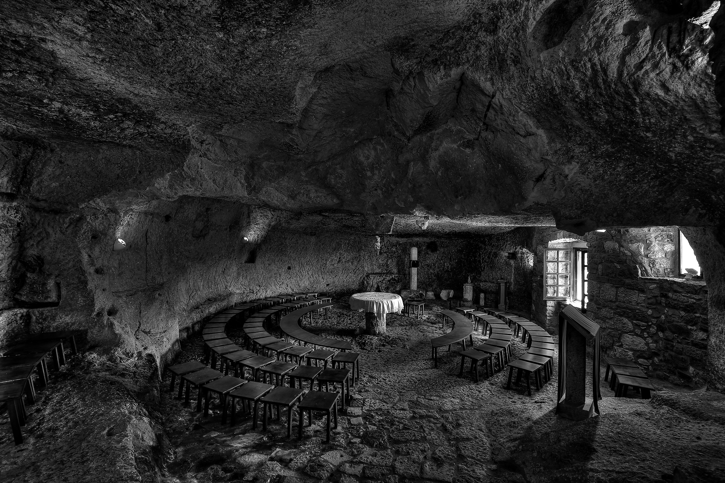 La chiesa nella roccia