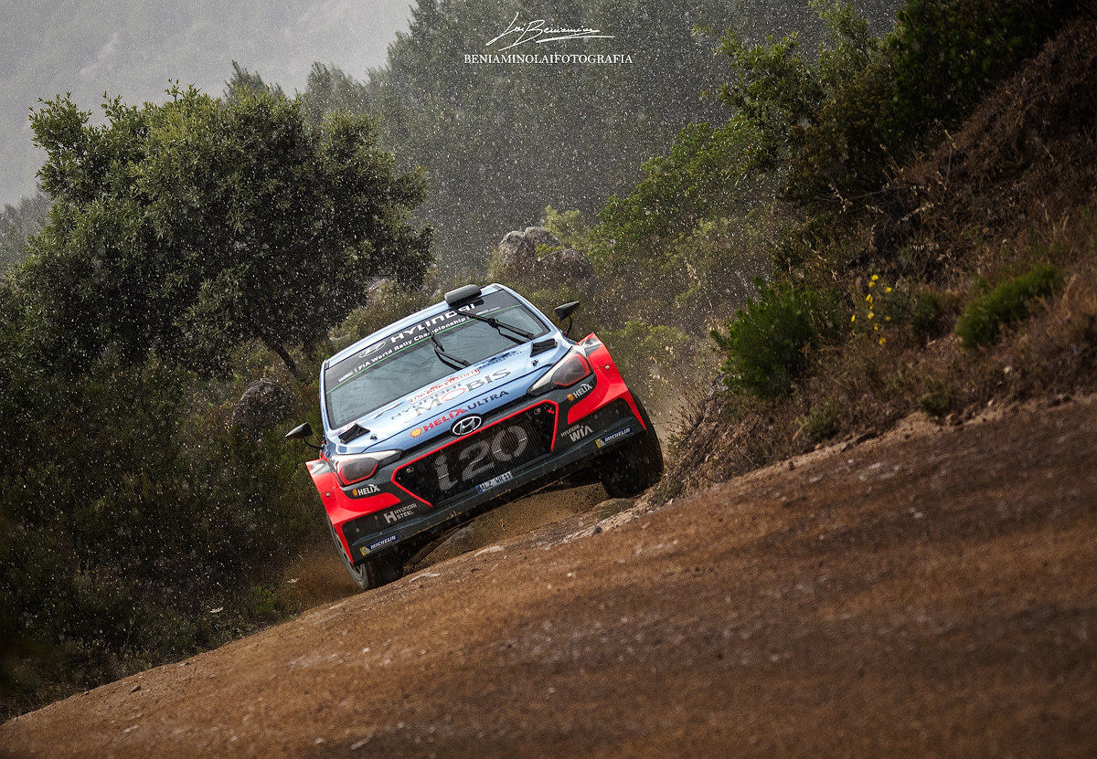Rally bagnato, rally fortunato  ( per Neuville )