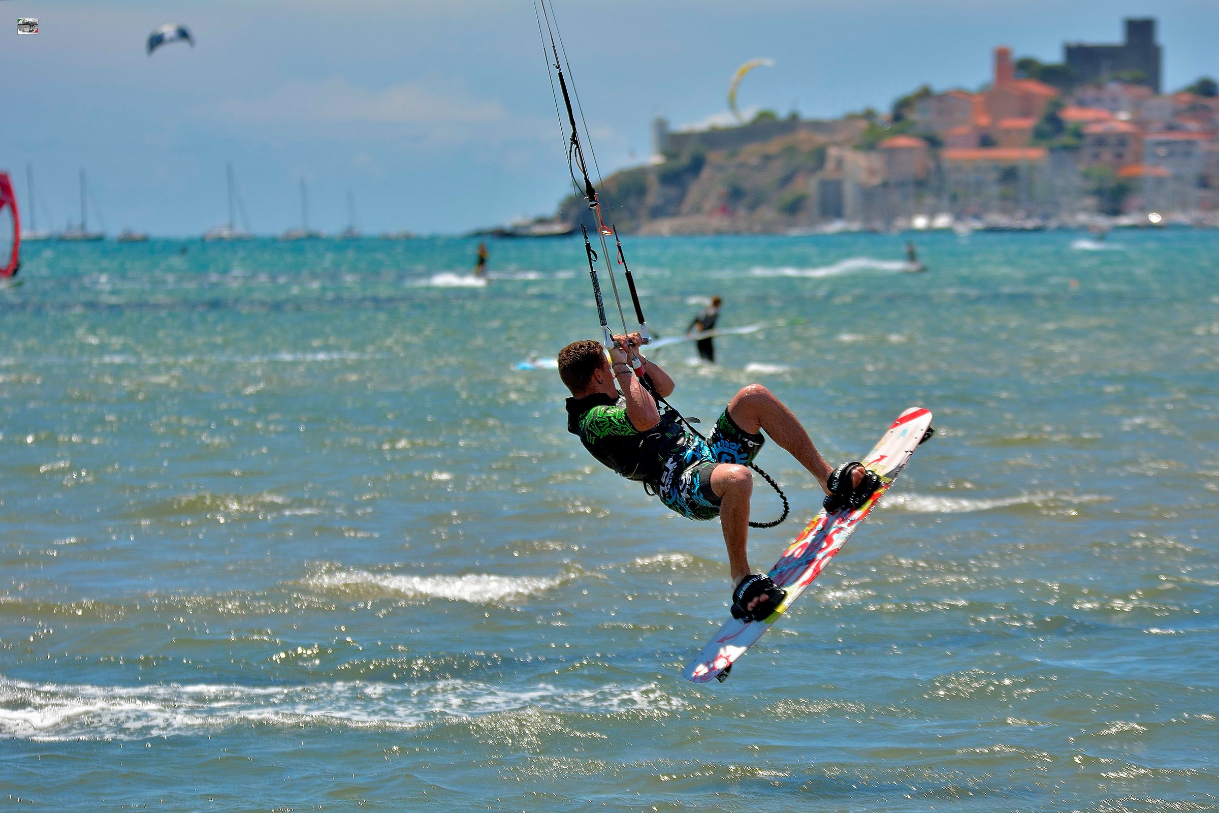 kitesurf