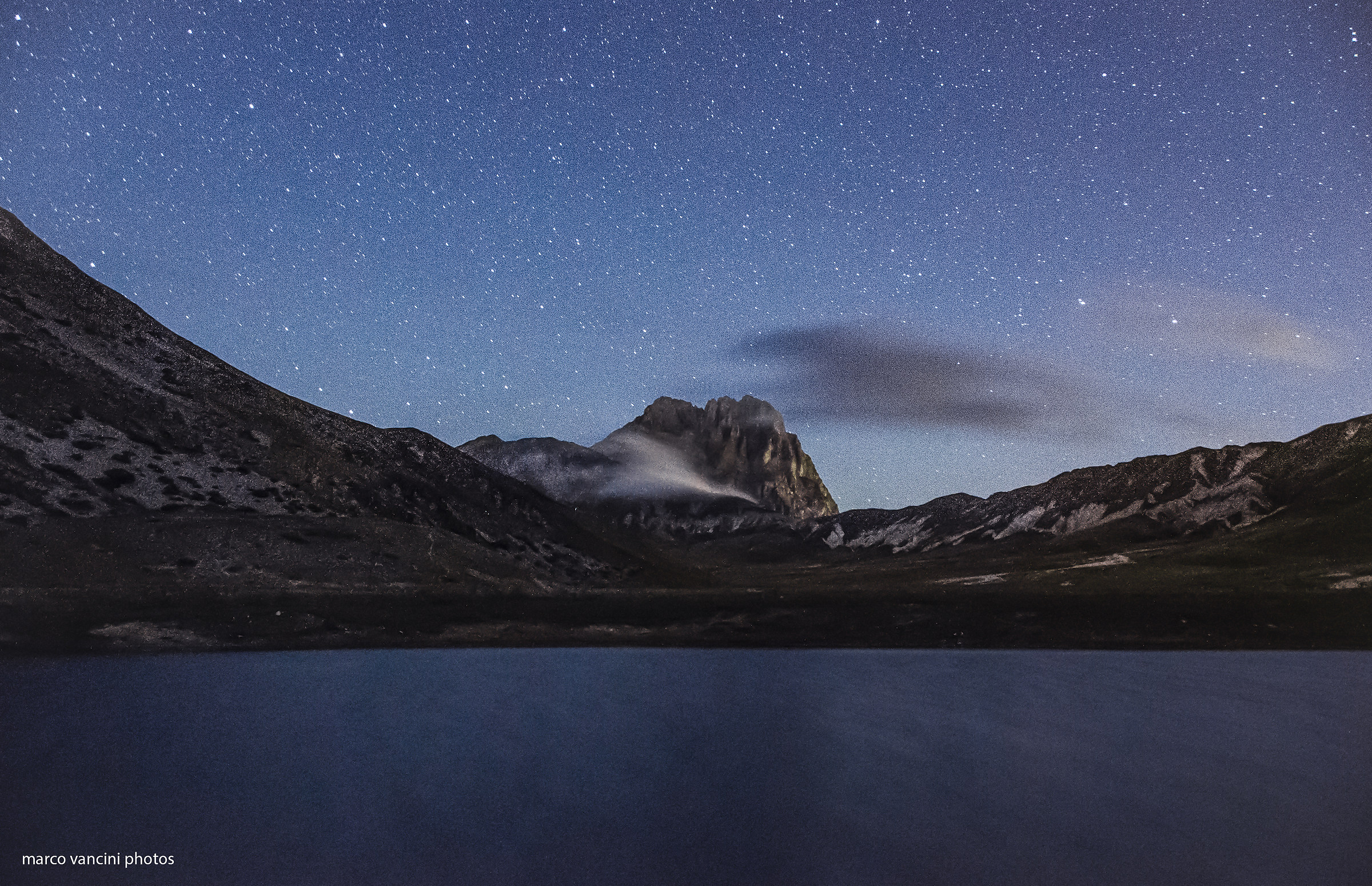 The Gran Sasso under the stars