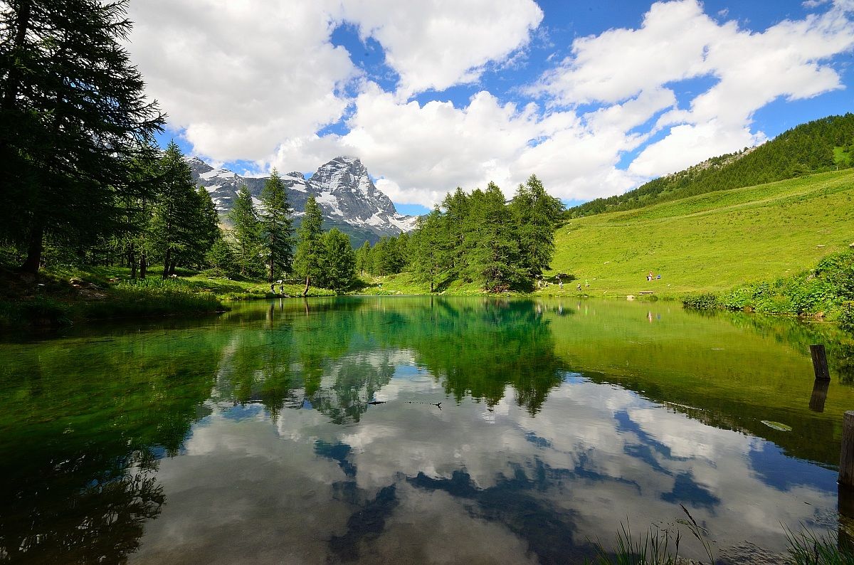 Cervino nel lago Blu