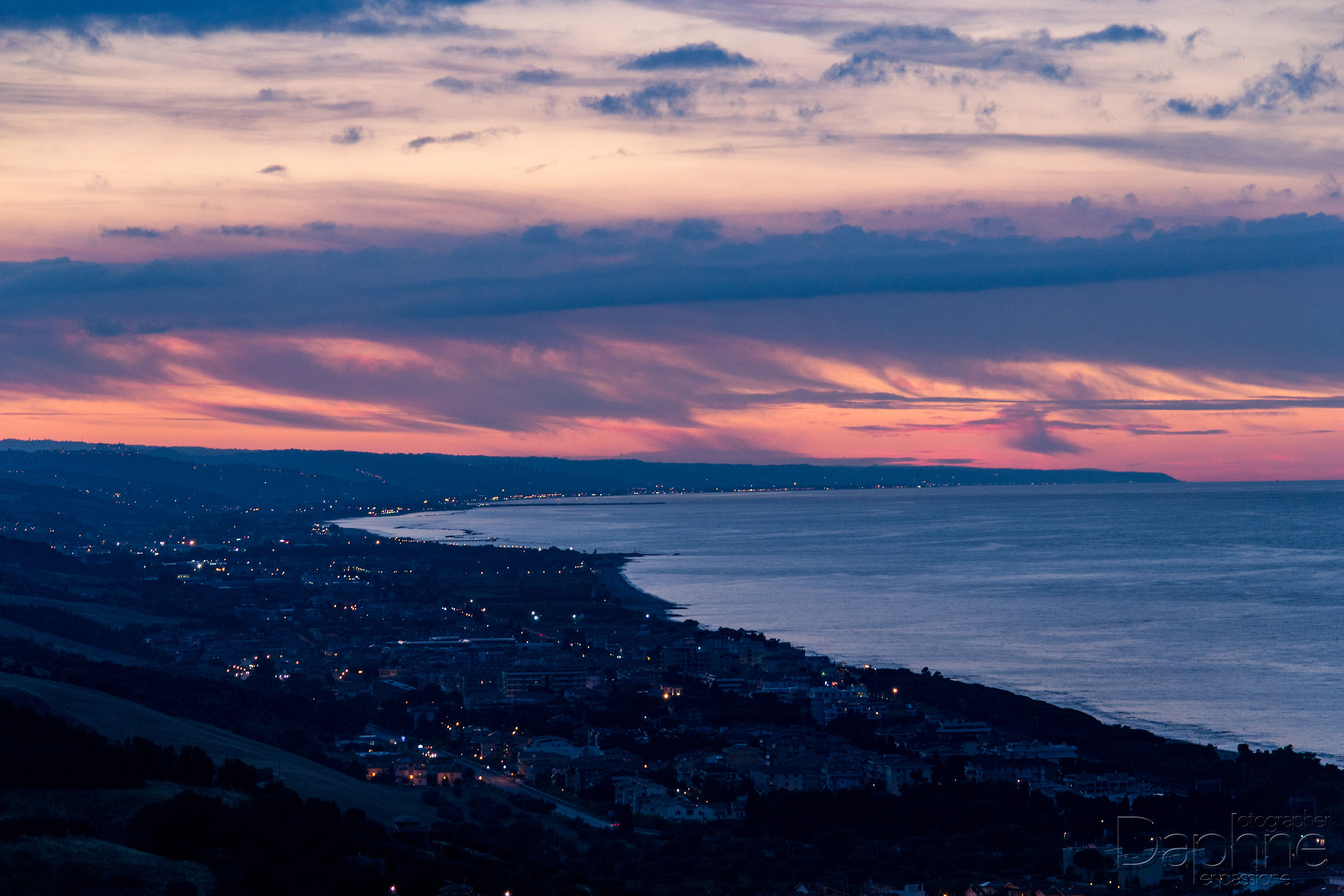 Tramonto sulla costa adriatica abruzzese