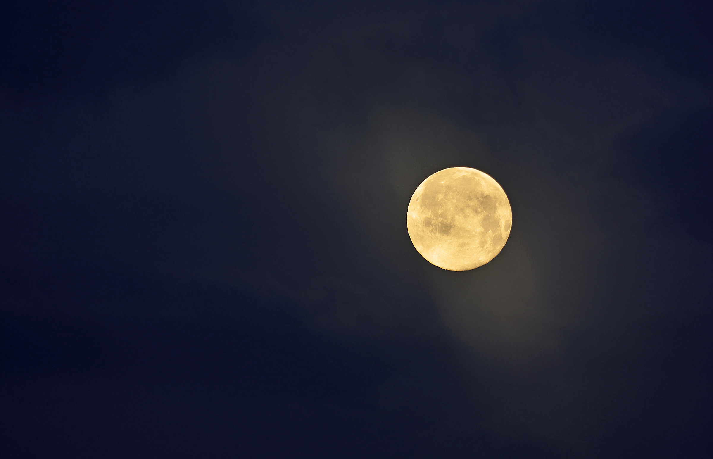 Summer Solstice 'Strawberry' Full Moon