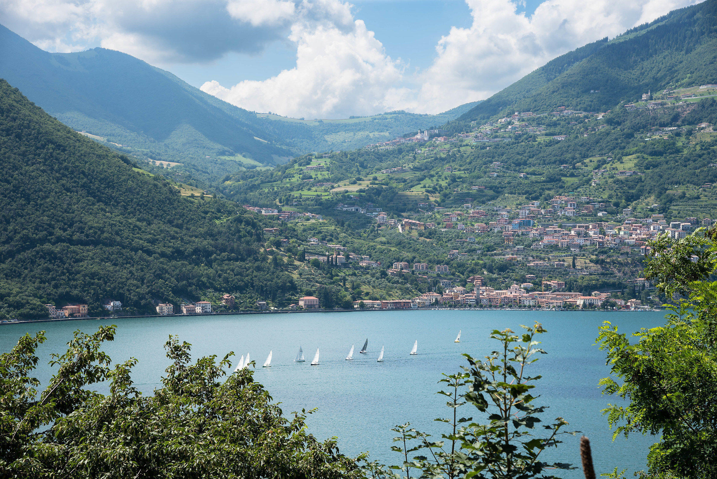 Glimpses from Montisola