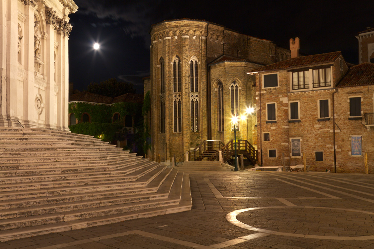 Nei pressi della Chiesa della Salute