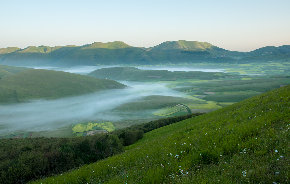 Alba from Forca di Presta.