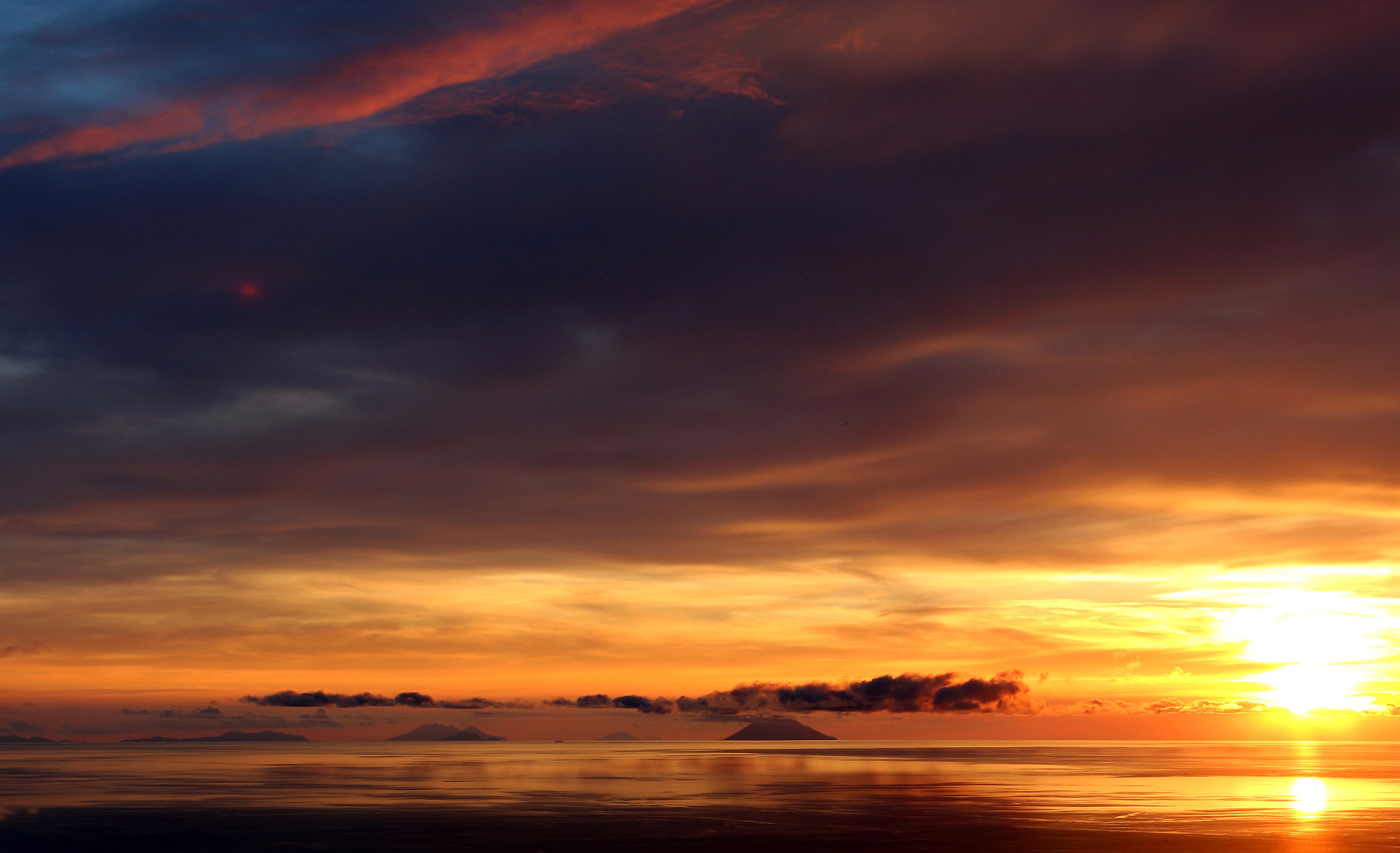 Aeolian observed from Gizzeria