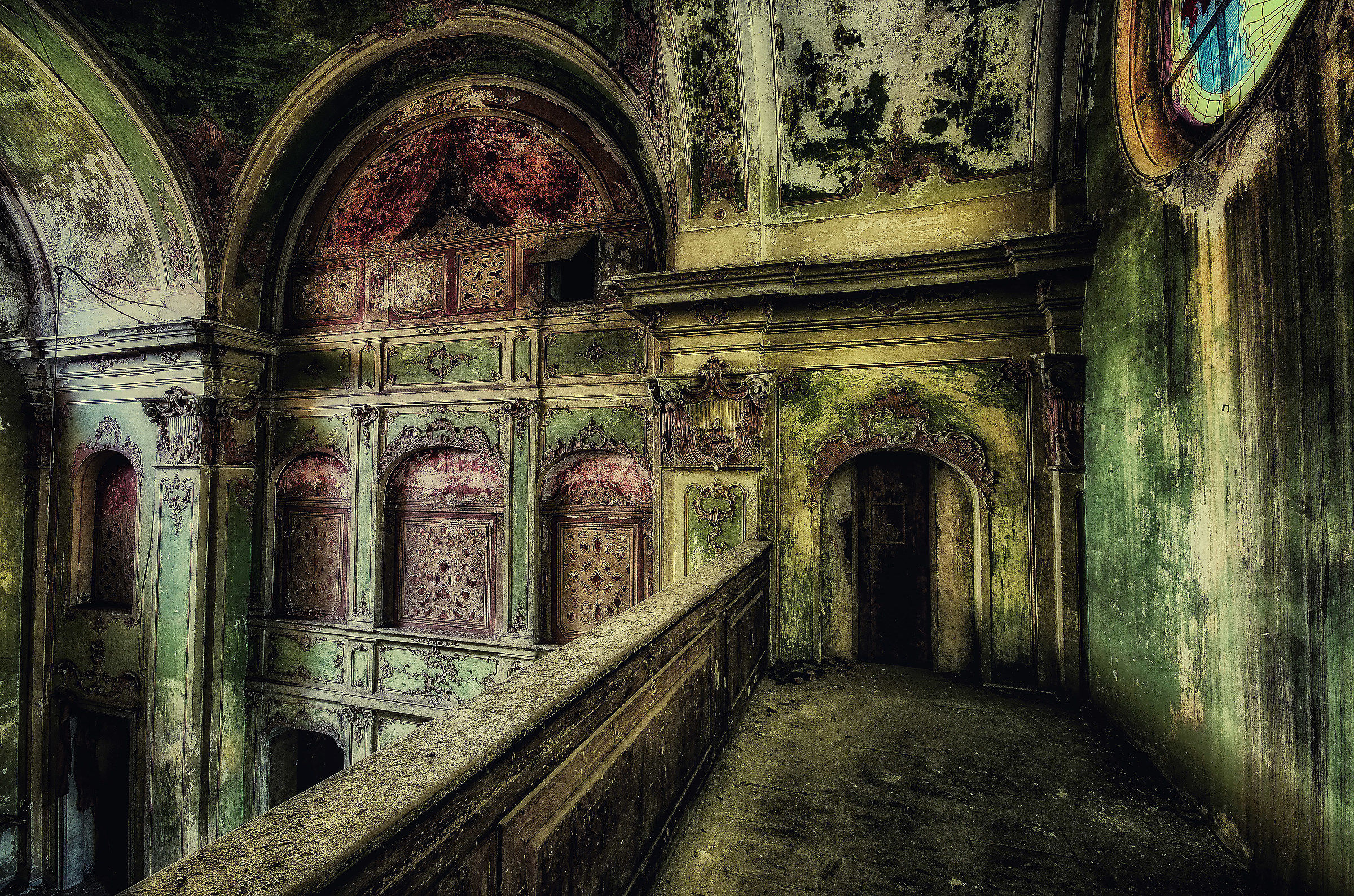 Chiesa d.c. vista dal palco....la chiesa verde