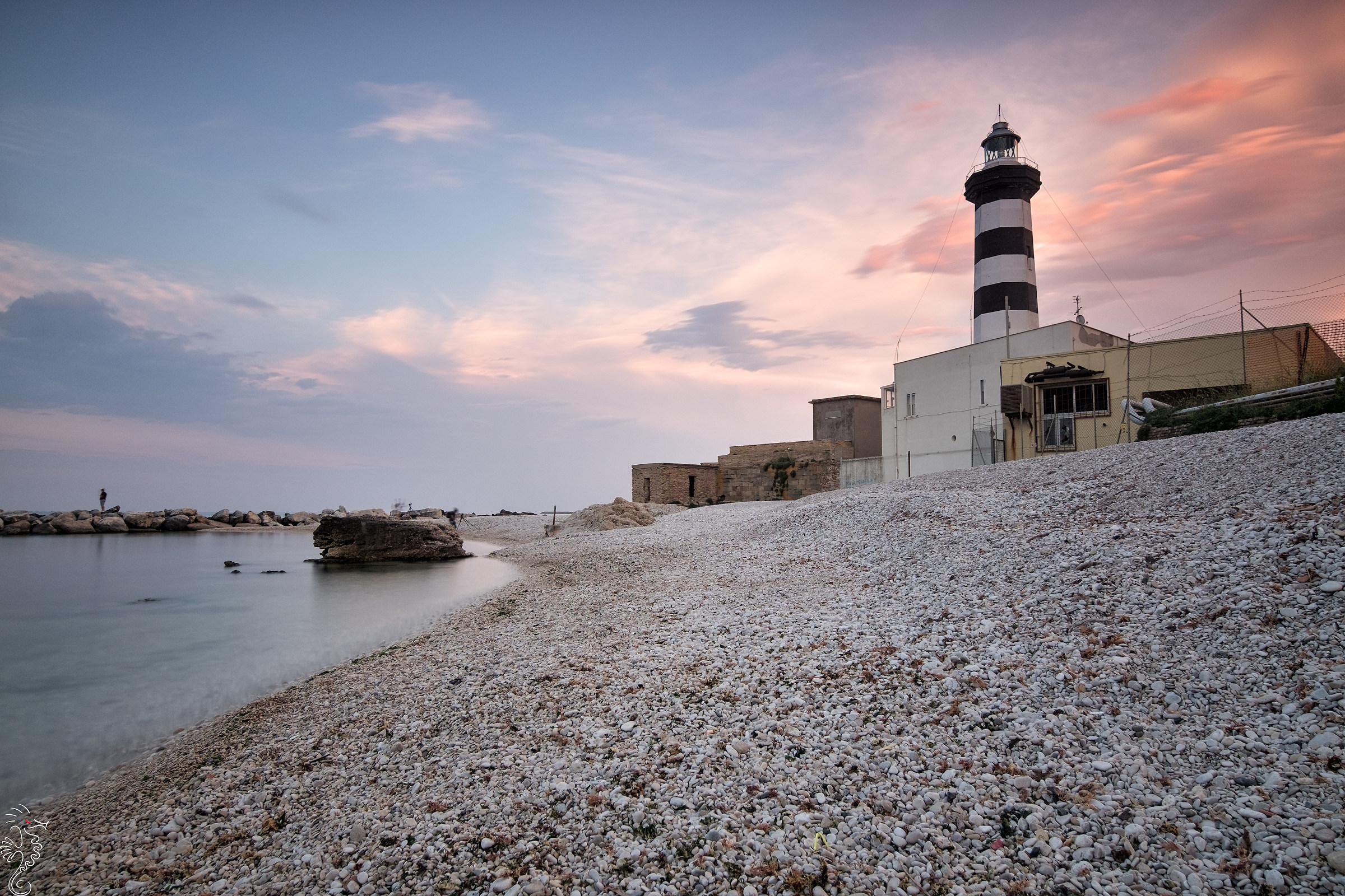 Tramonto al faro di Ortona